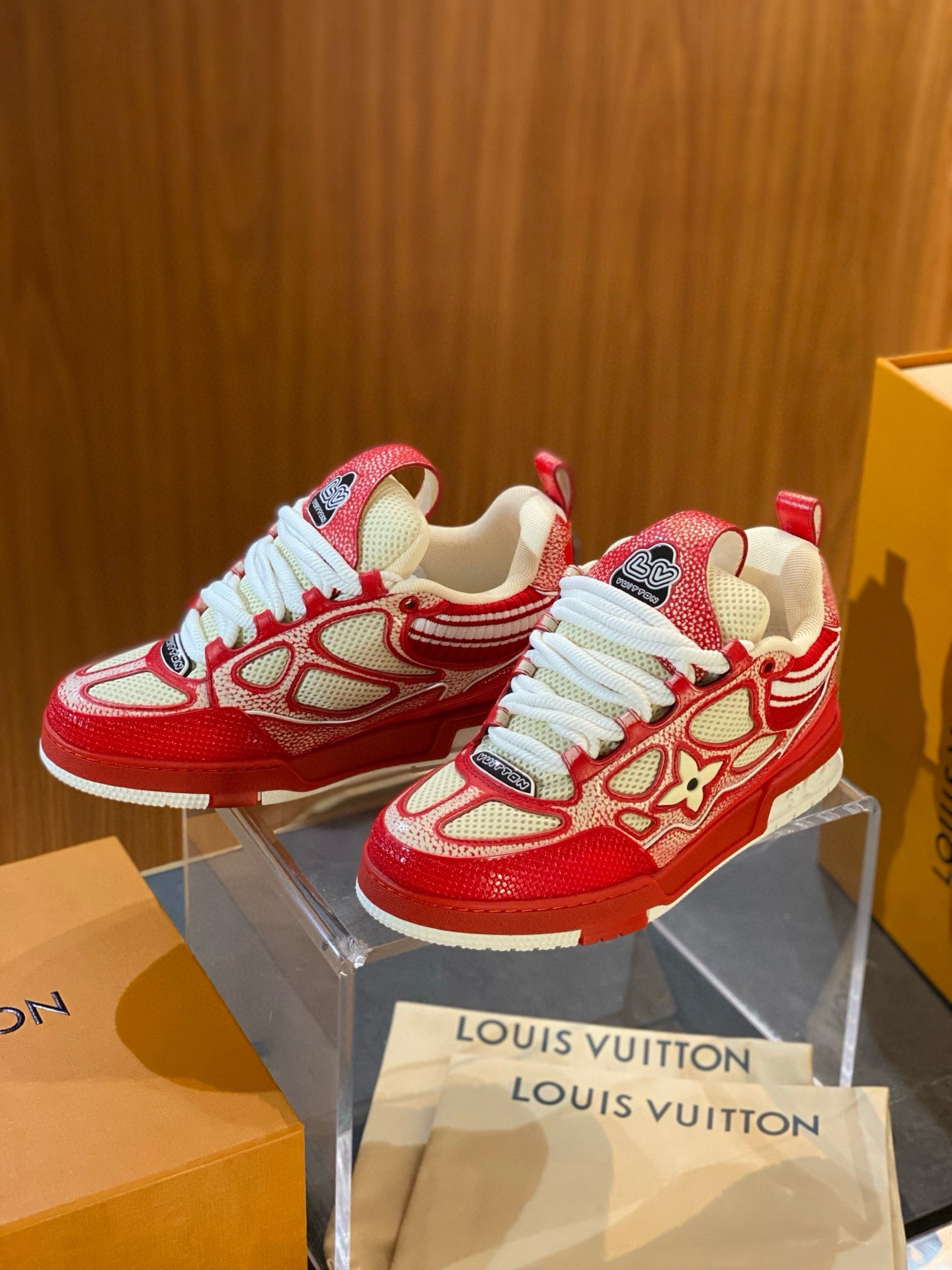 LOU TRAINERS