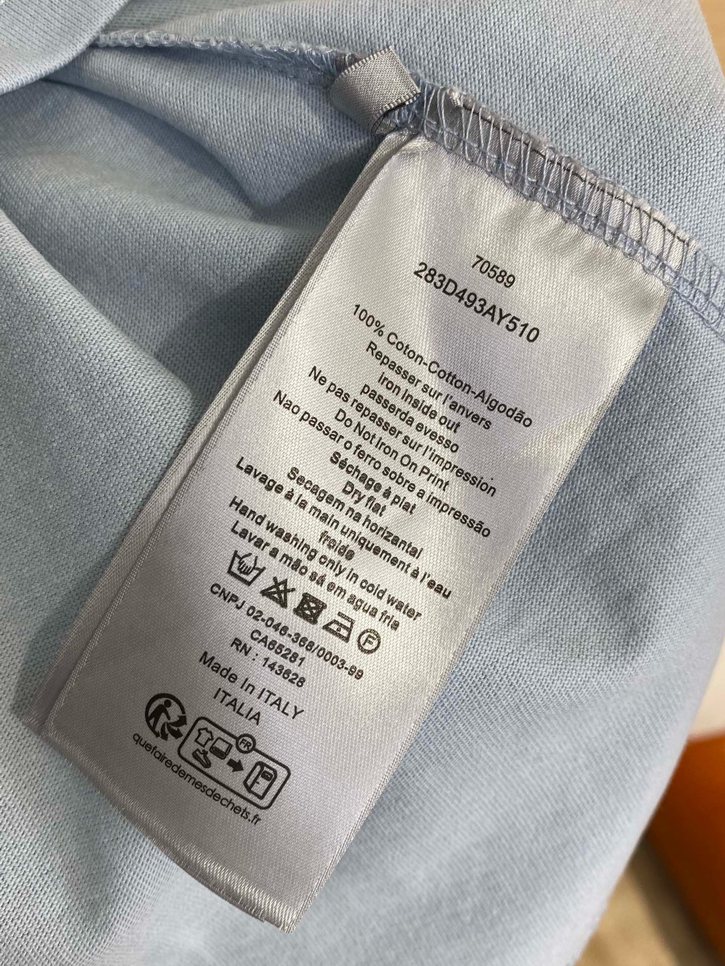 CD T-SHIRT