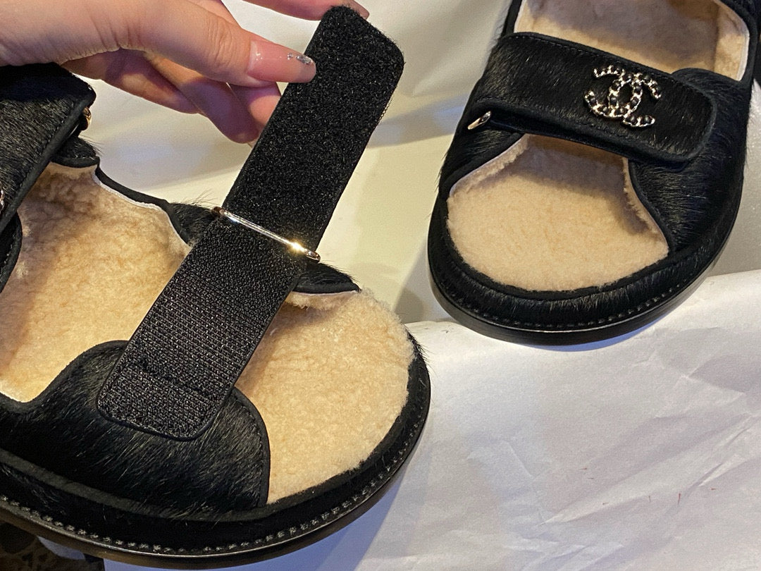 CC SANDALS