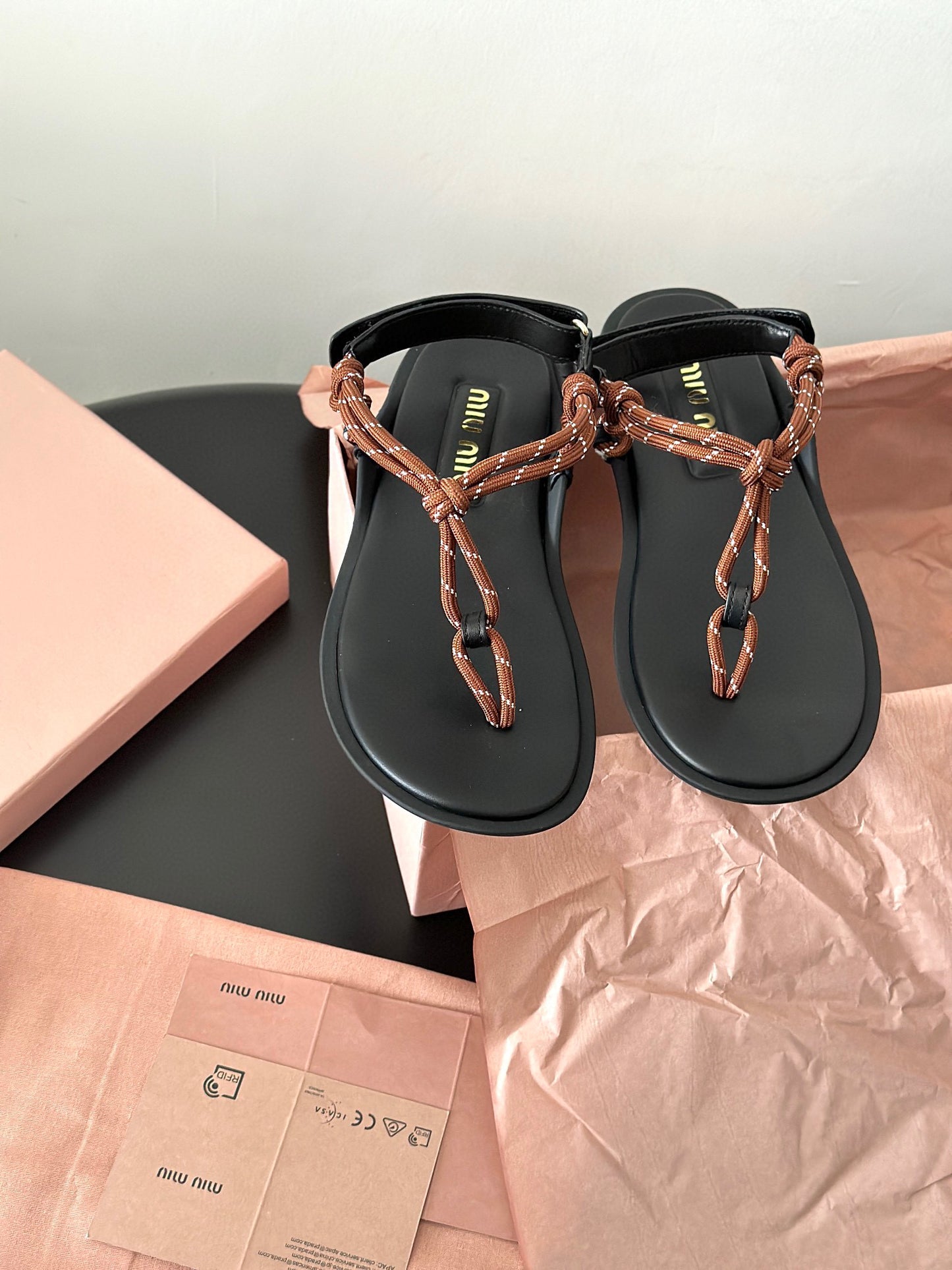 MIU M SANDALS