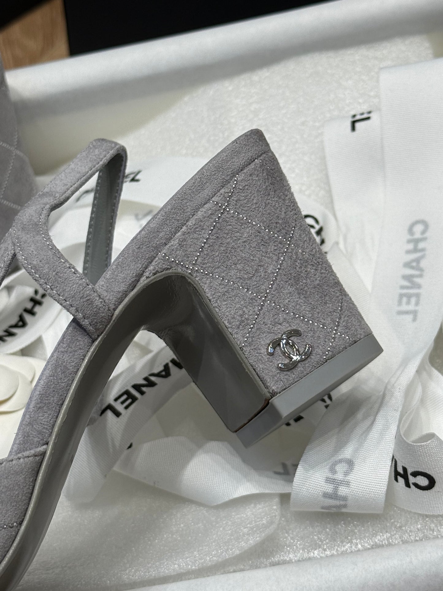 CC SLINGBACK PUMPS