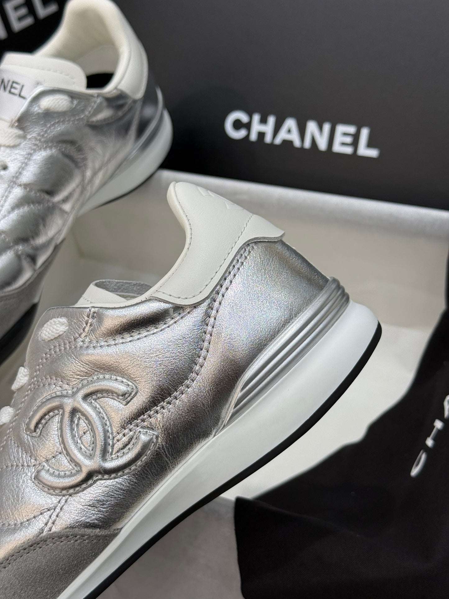 CC SNEAKER