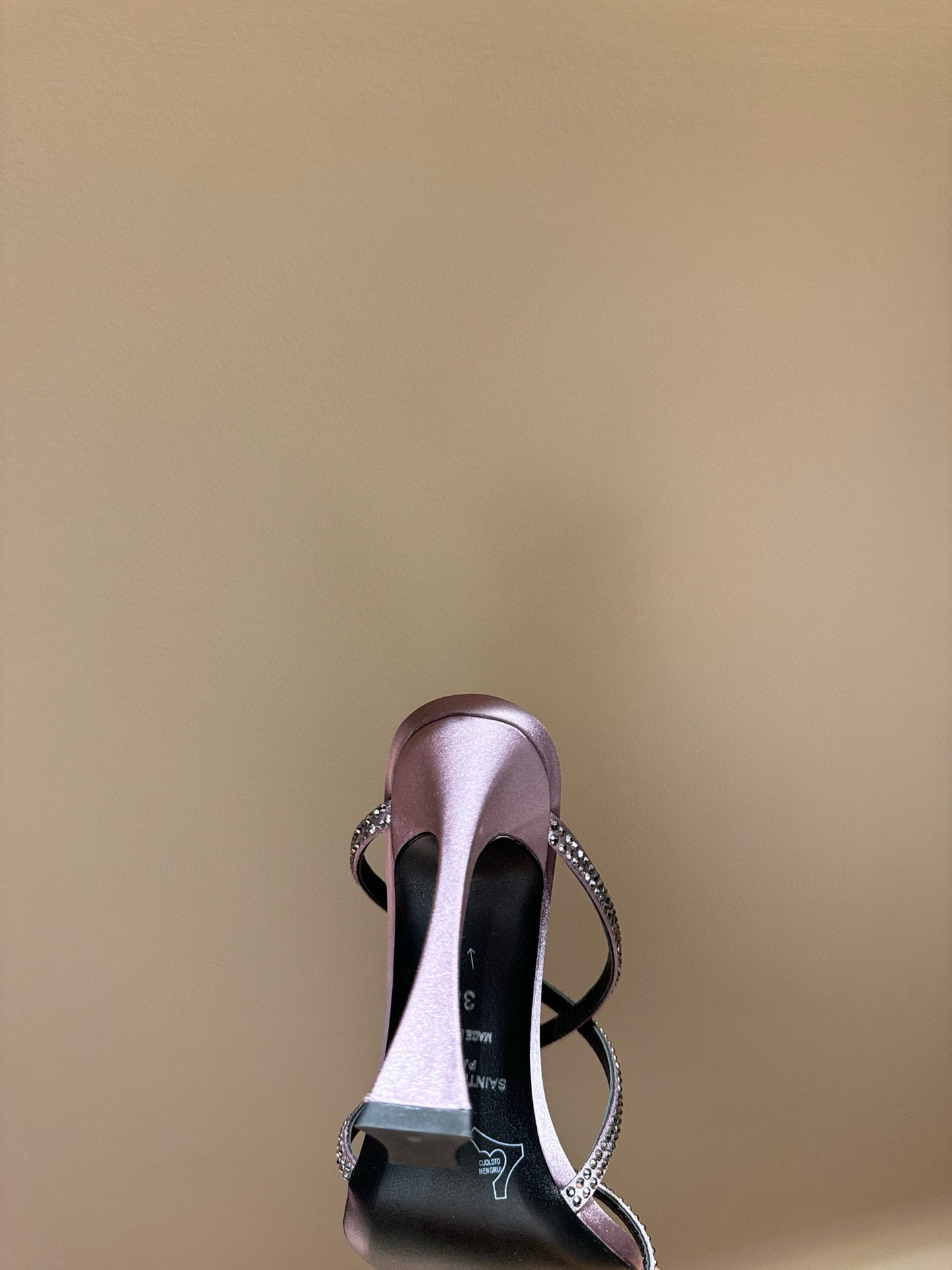 SL HEELS