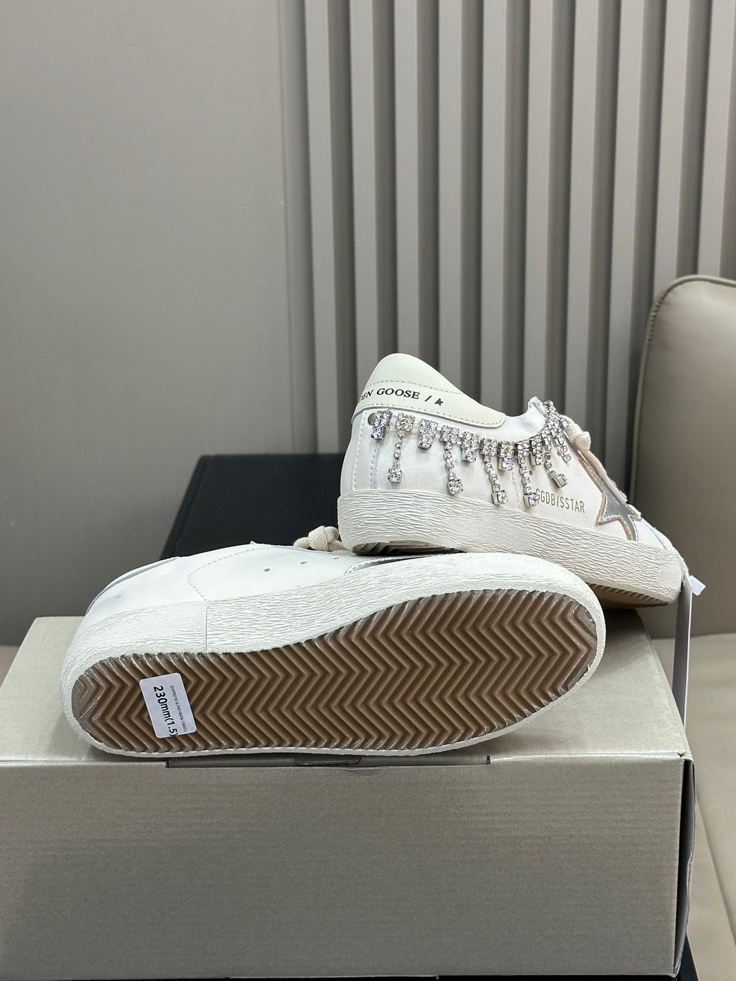 GOLDEN G TRAINERS