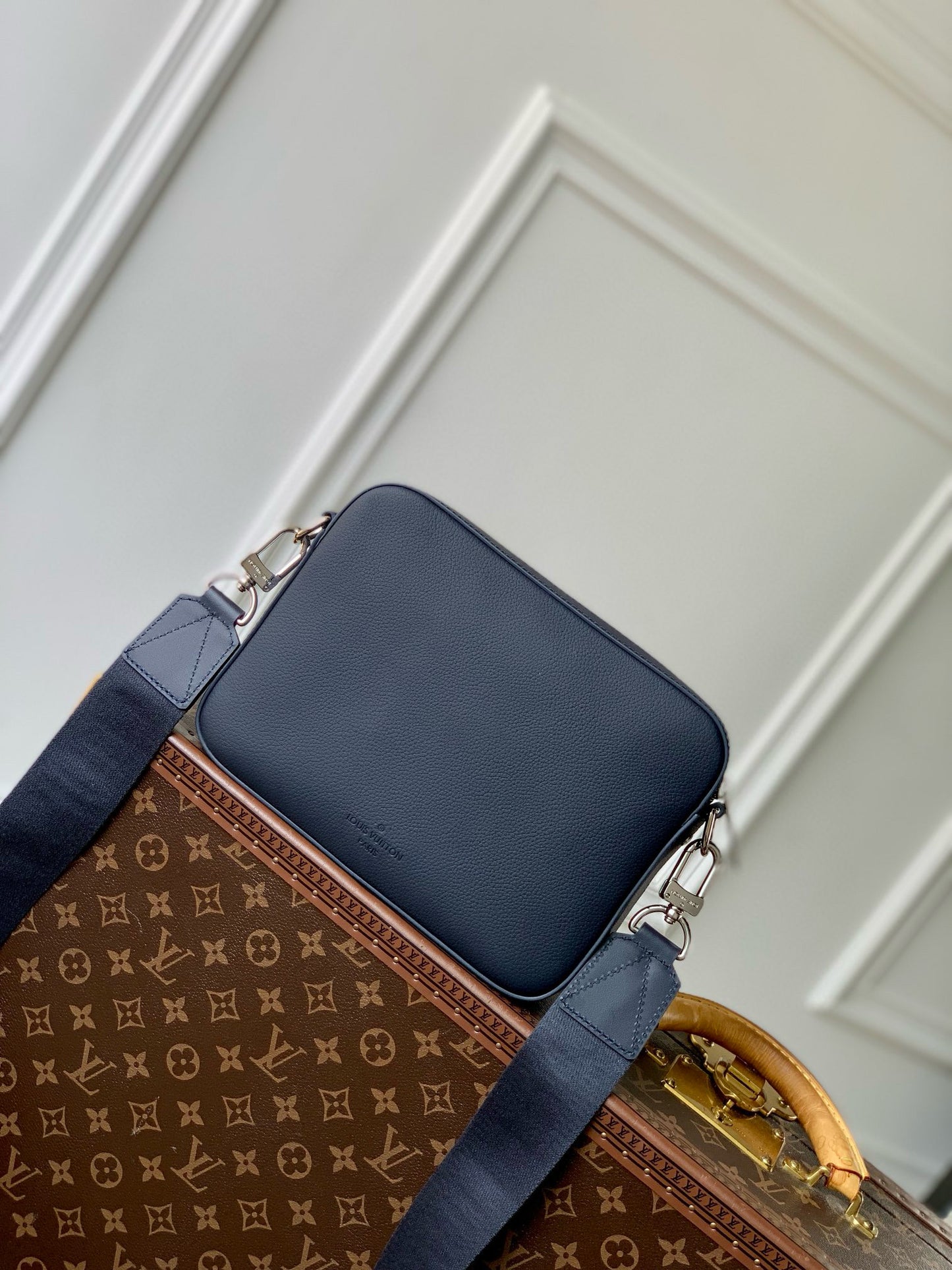 LOU FASTLINE MESSENGER BAG