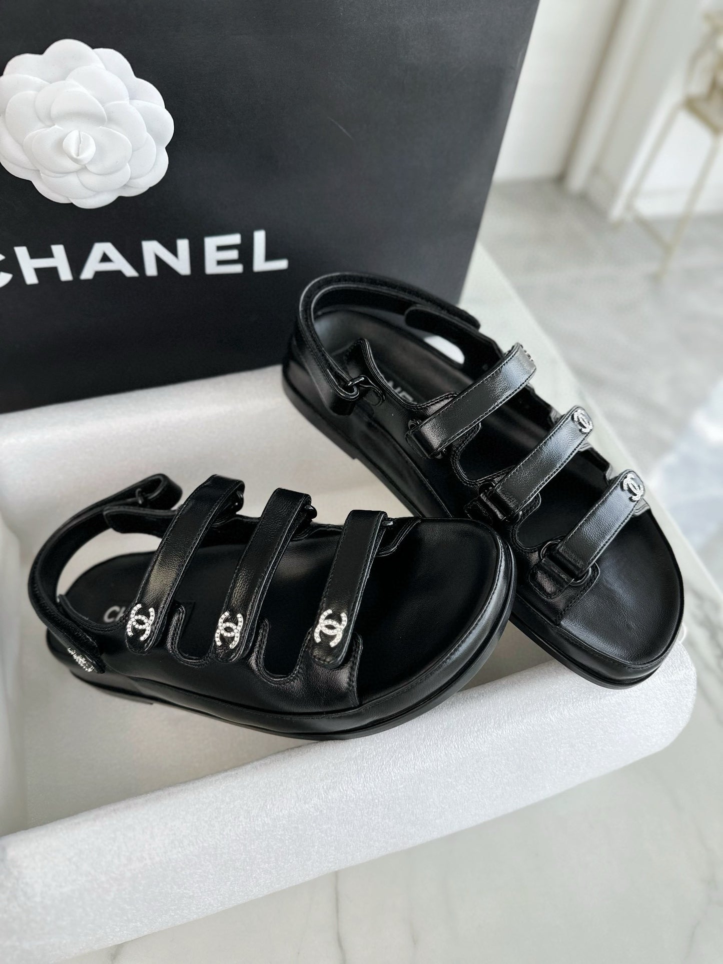 CC SANDALS