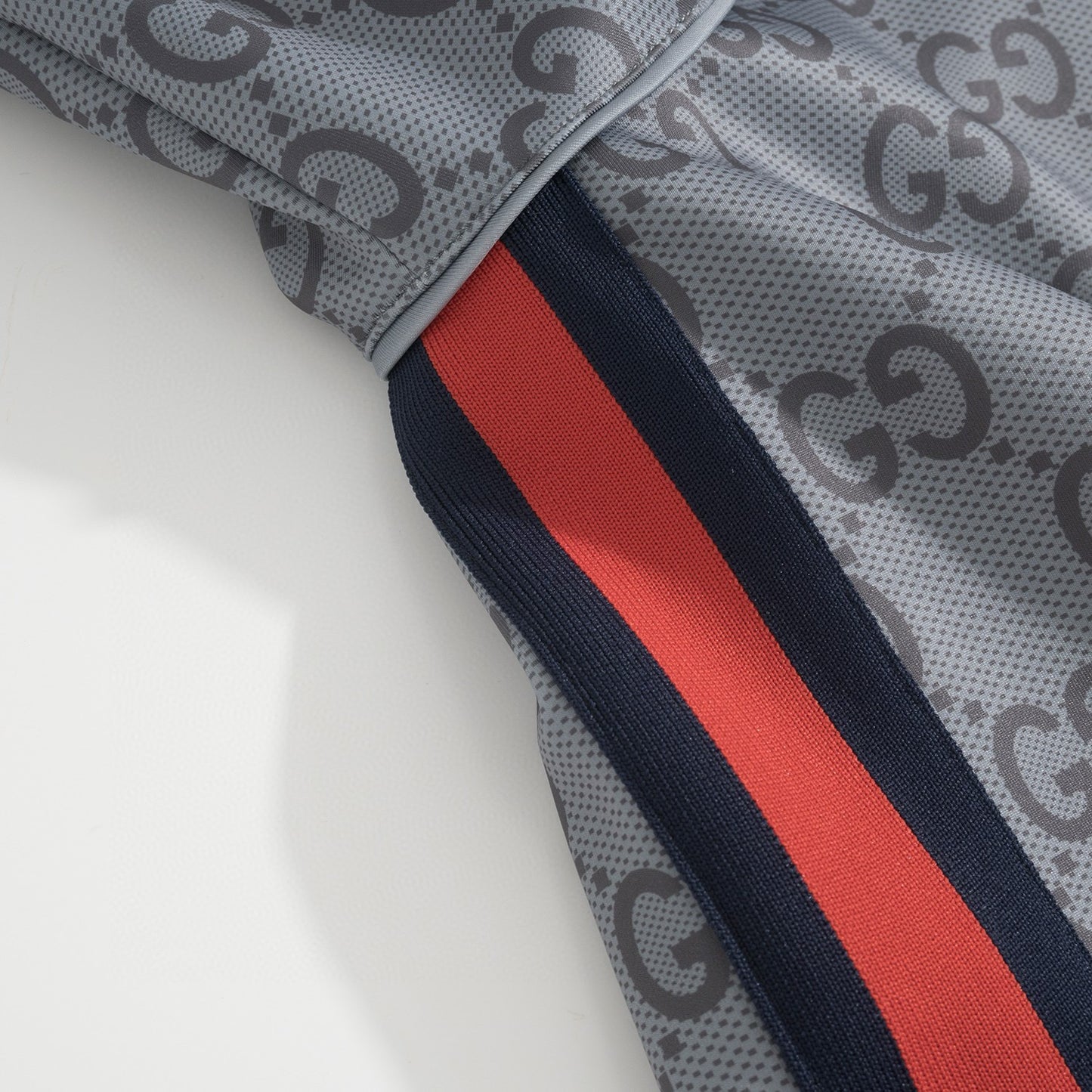 GG ZIP HOODIE