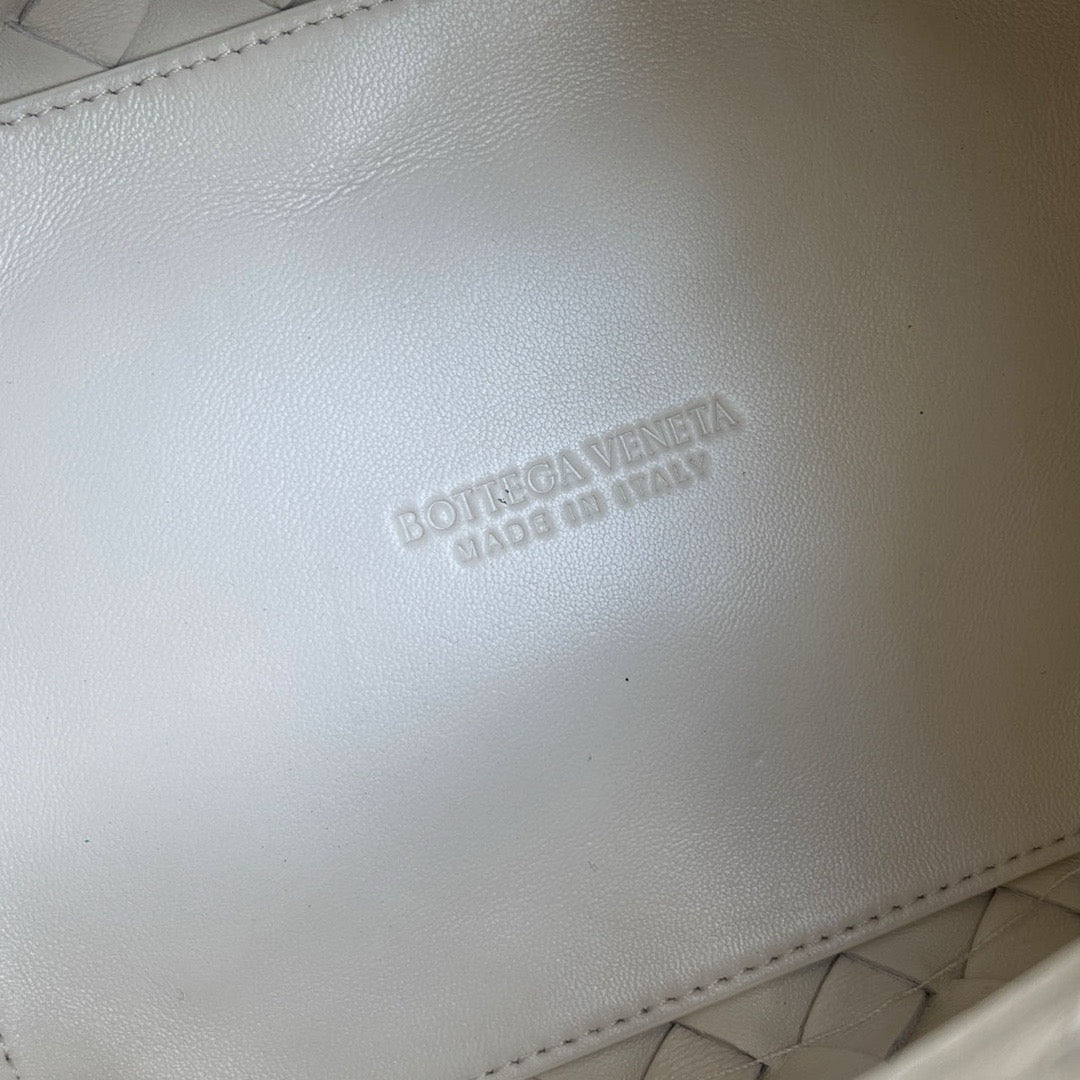 BOTT SMALL PARACHUTE CHAIN BAG