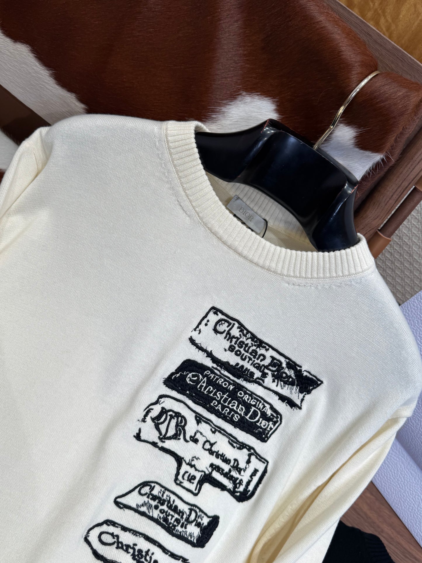 CD JUMPER