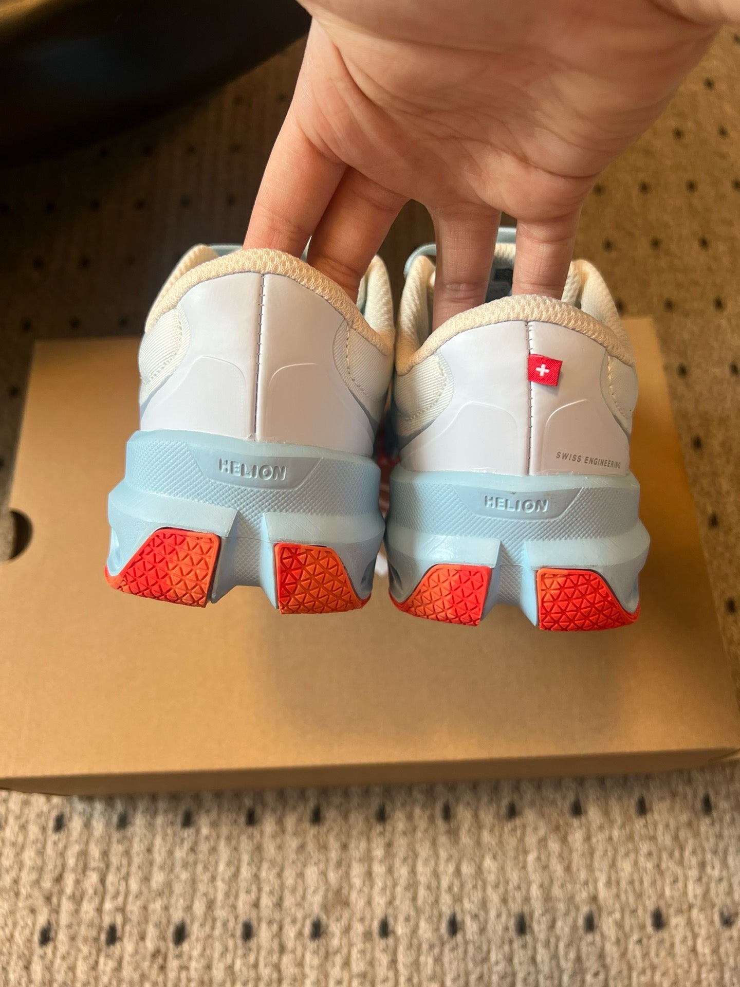 LOEW CLOUDLIT SNEAKER