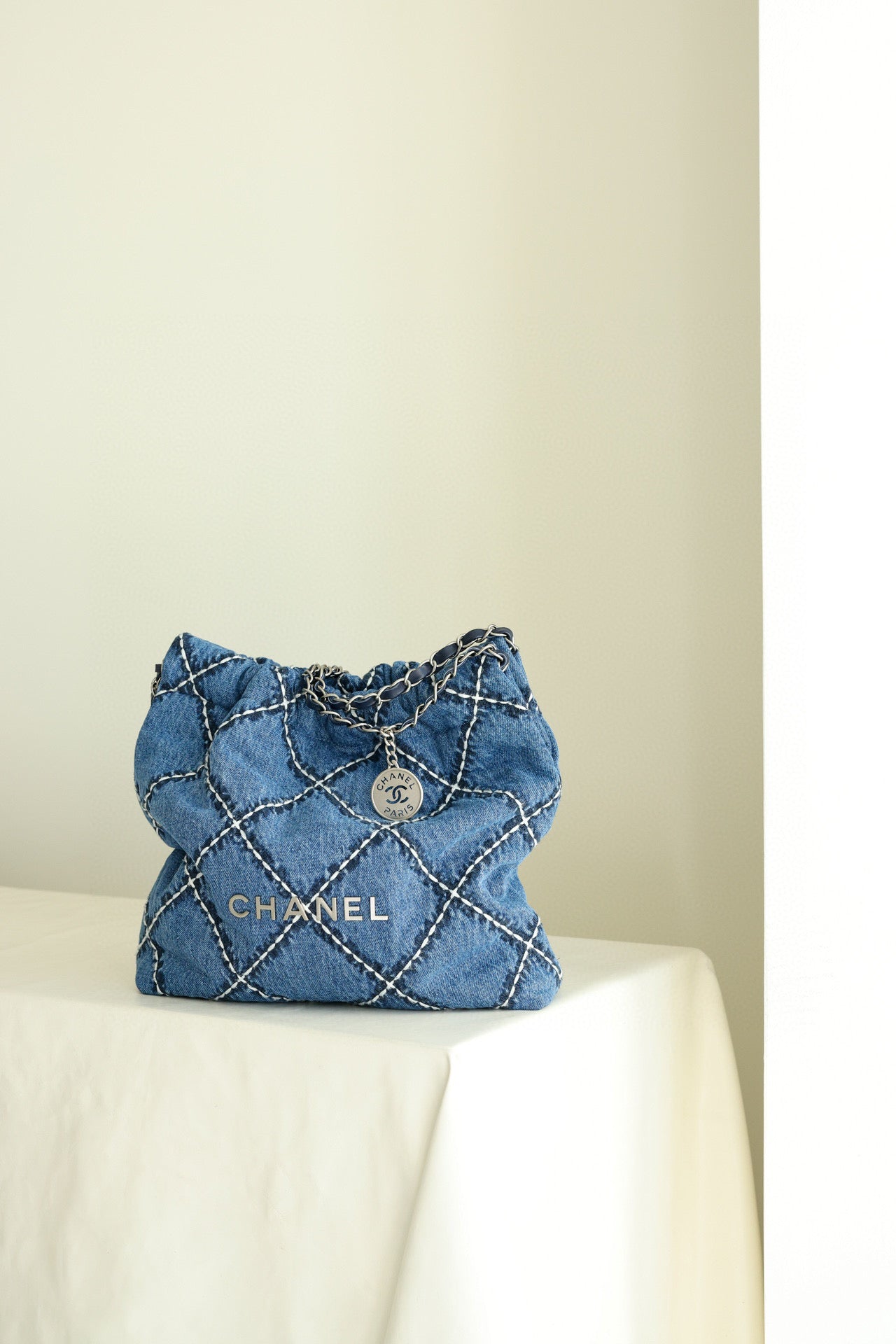 CC 23P HANDBAG