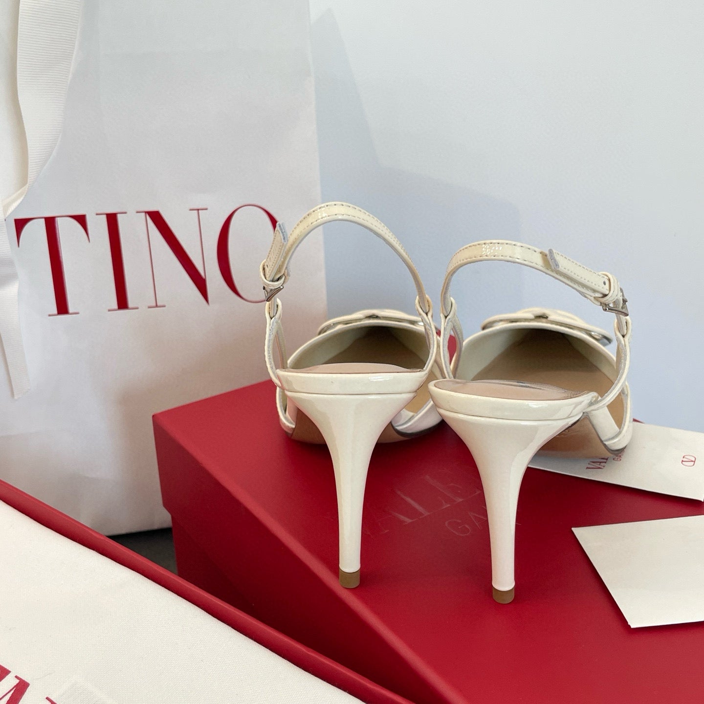 VAL HEELS