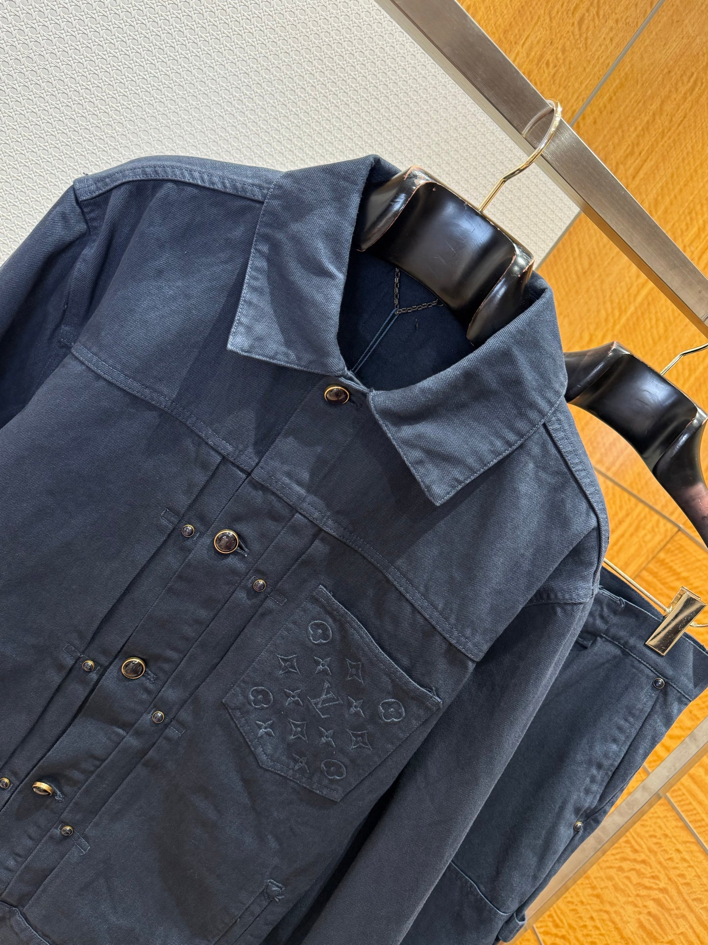 LOU DENIM JACKET