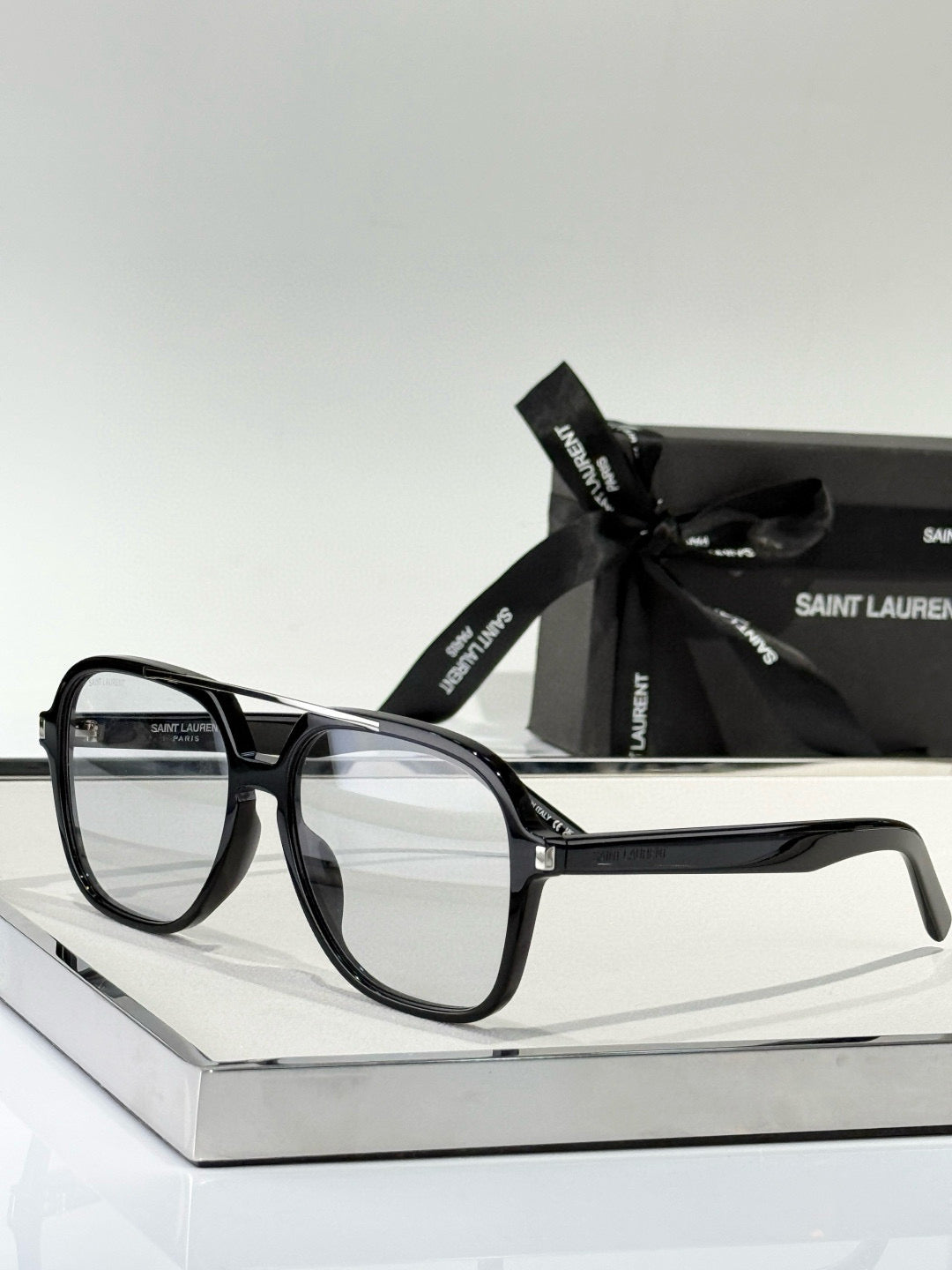SL SUNGLASSES