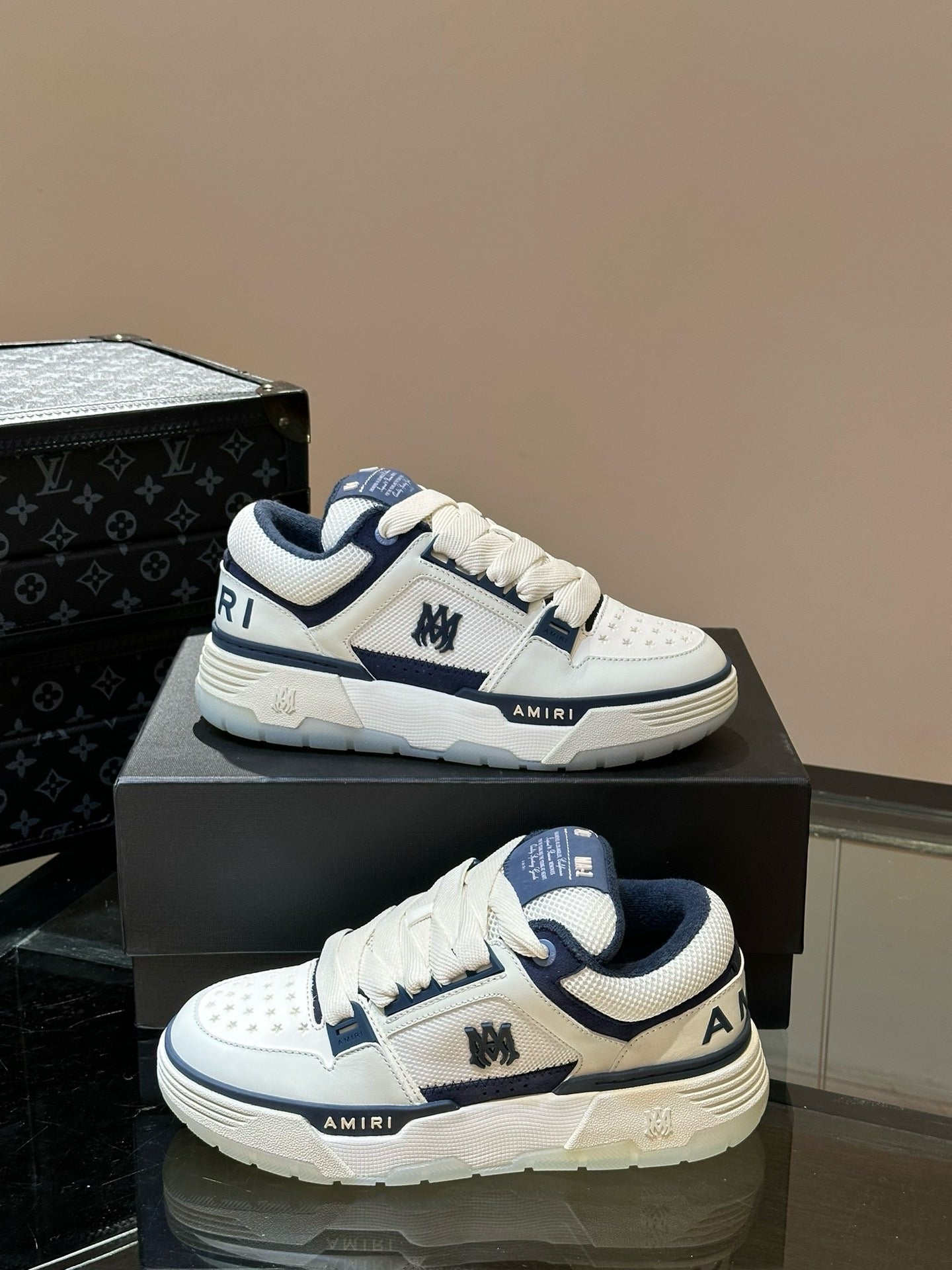 AMIRI TRAINERS
