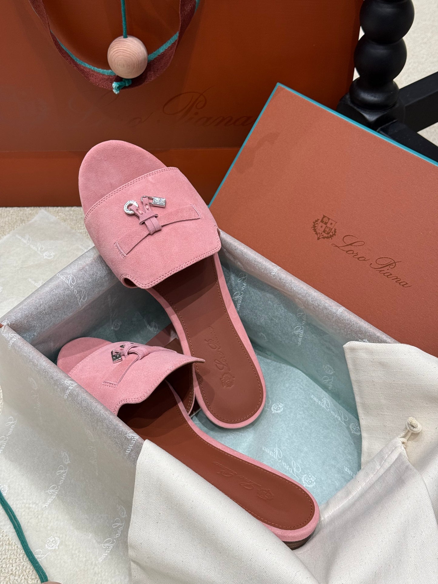 LORO P SUMMER CHARM SLIPPER