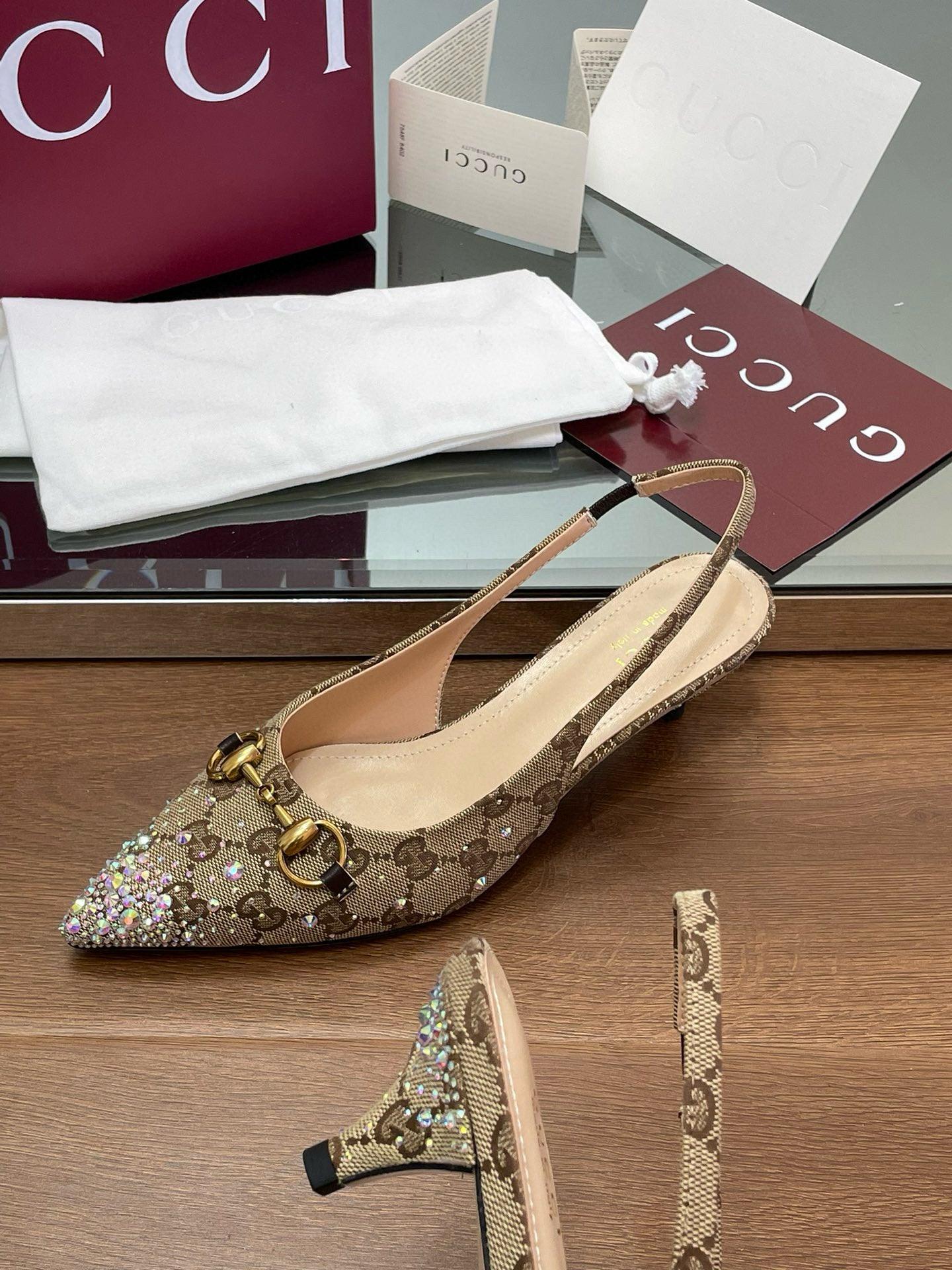 GG HEELS