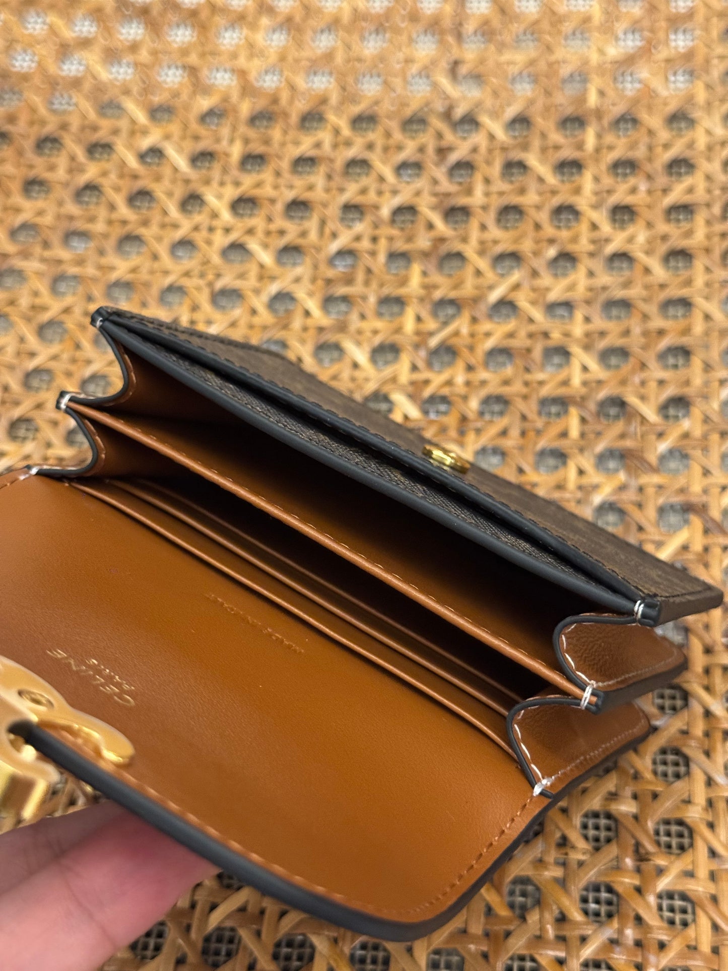 CEL BUSINESS CARD HOLDER TRIOMPHE