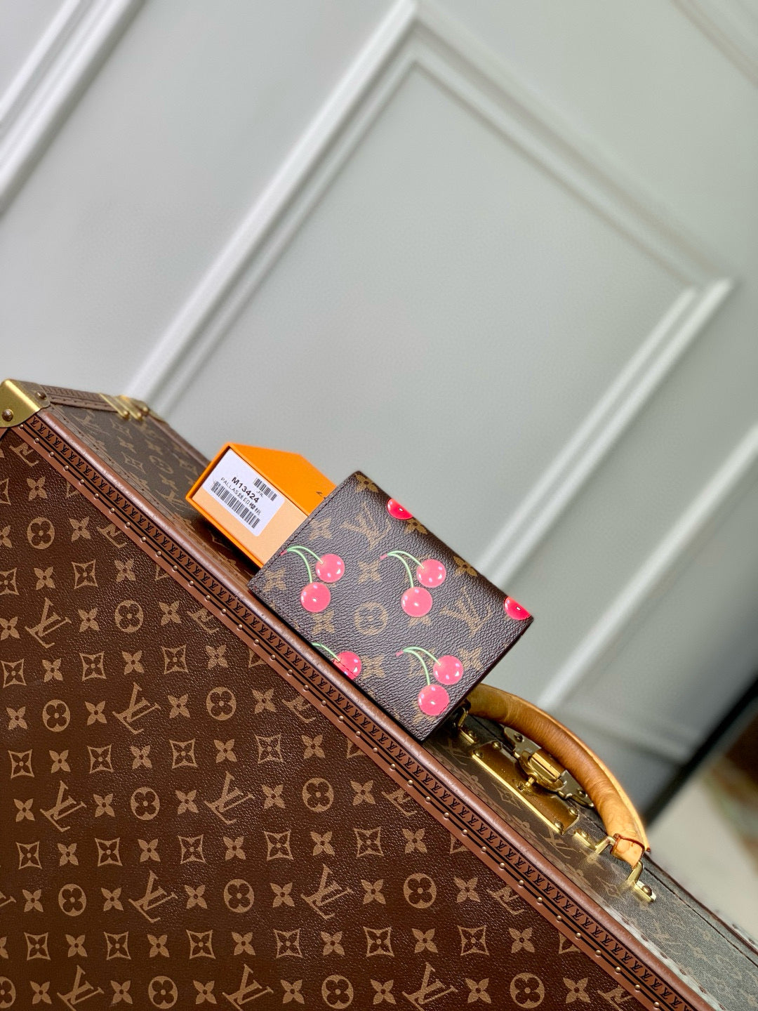 LOU x MURAKAMI PASSPORT COVER