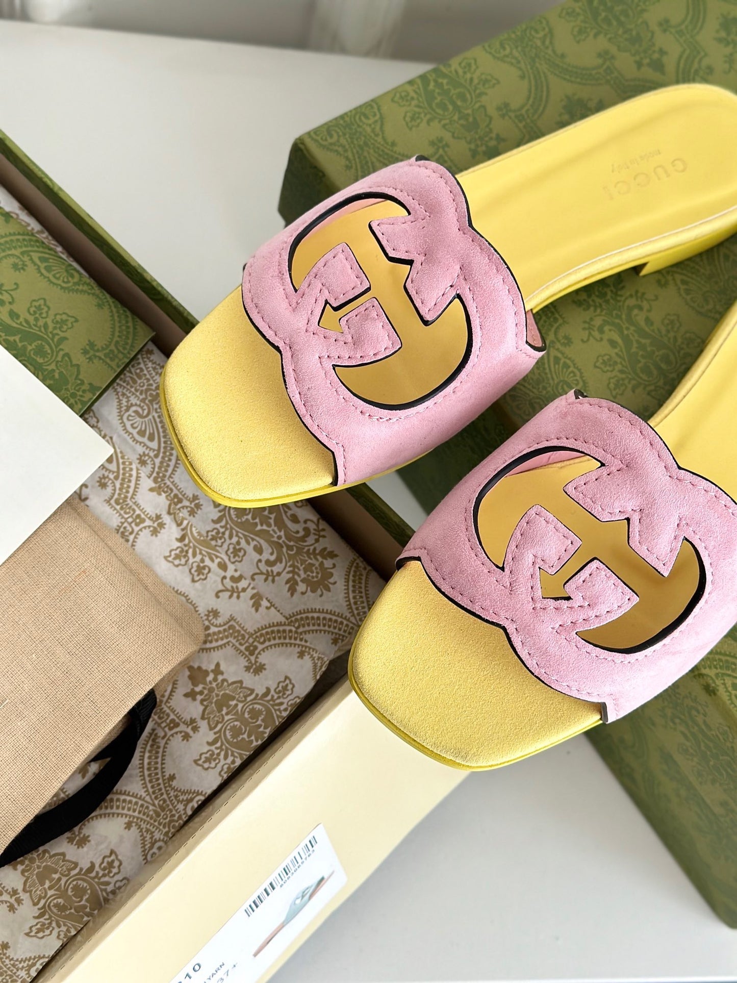 GG CUT OUT SANDALS