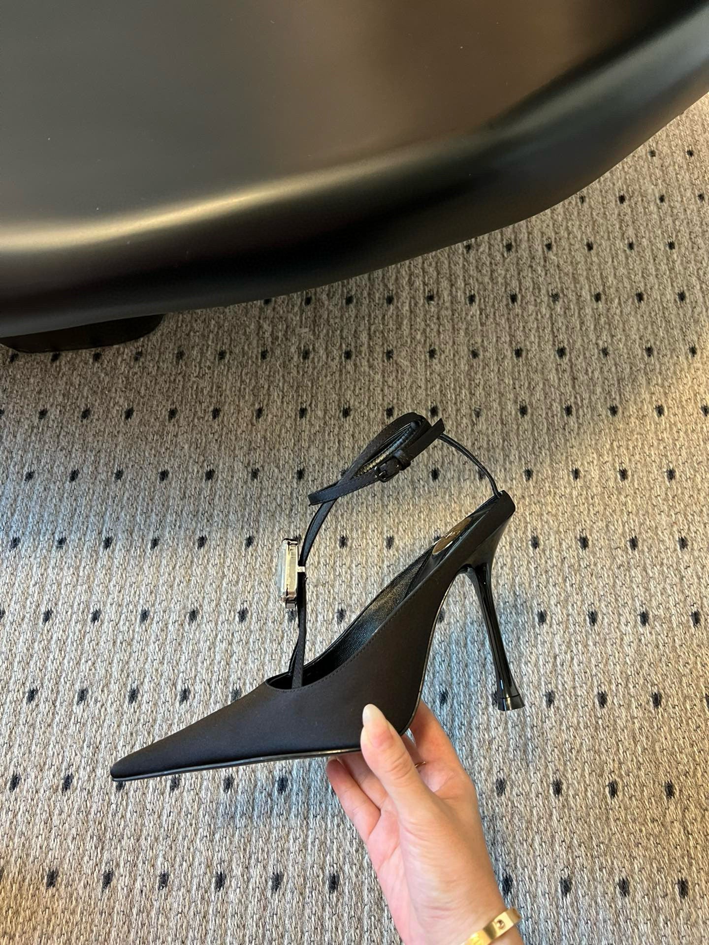 SL HEELS