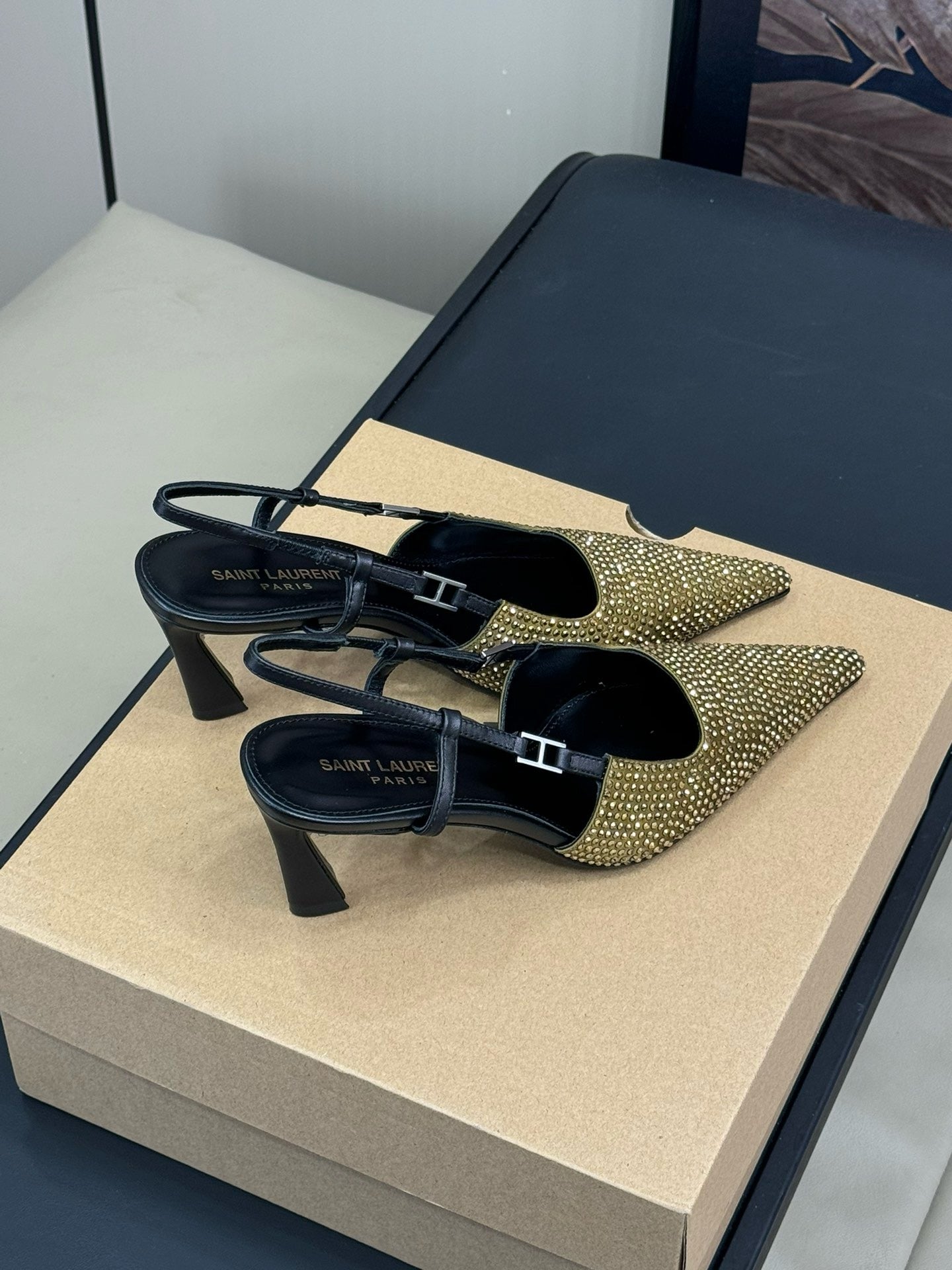 SL HEELS