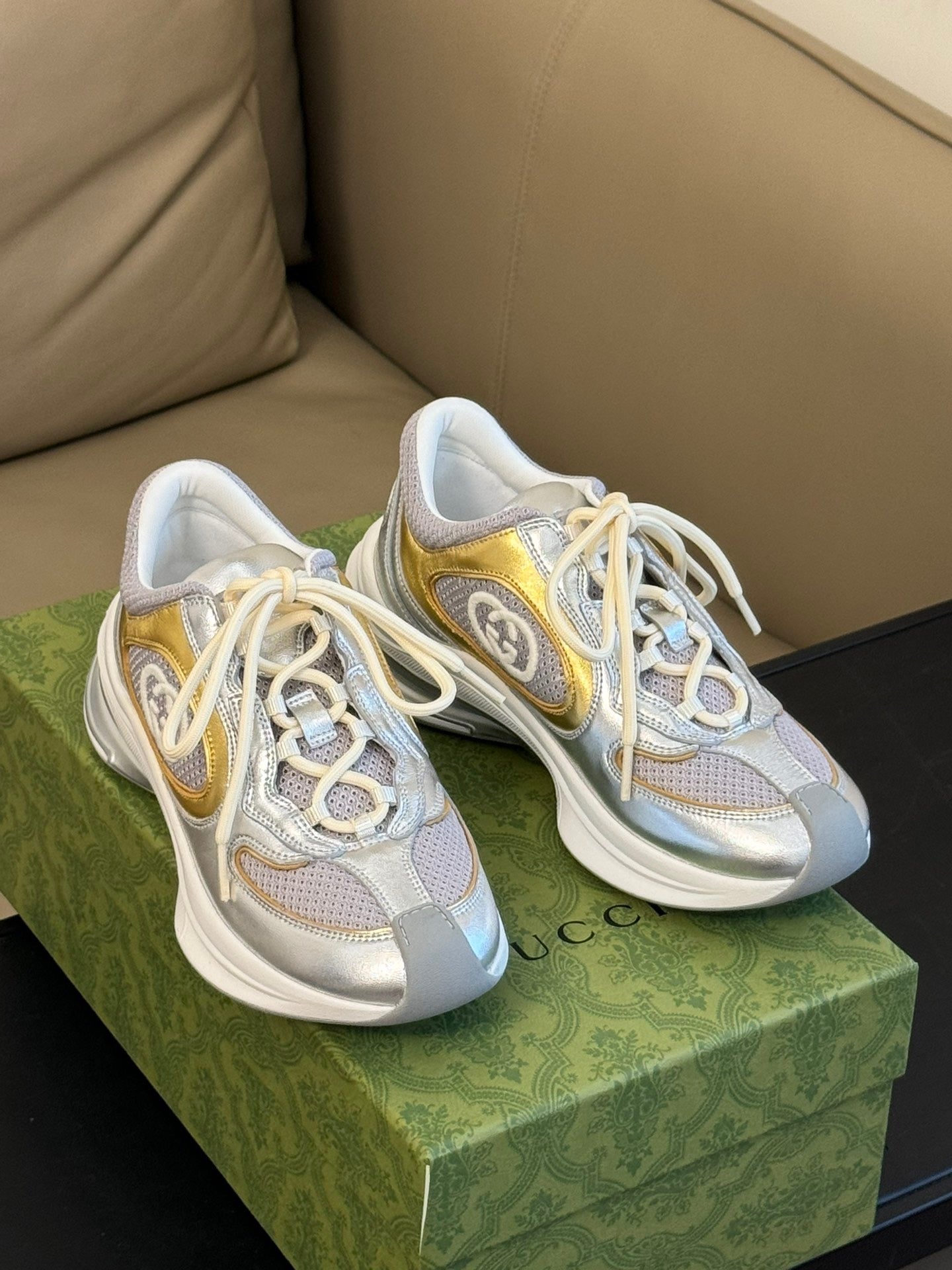 GG RUN TRAINERS