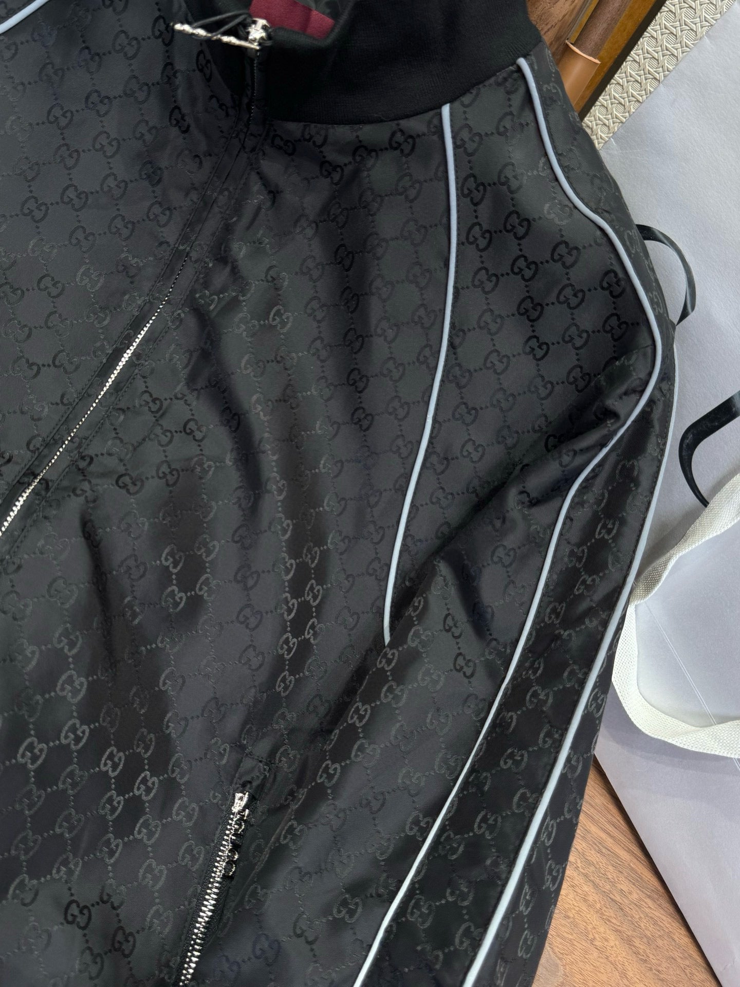 GG BOMBER JACKET