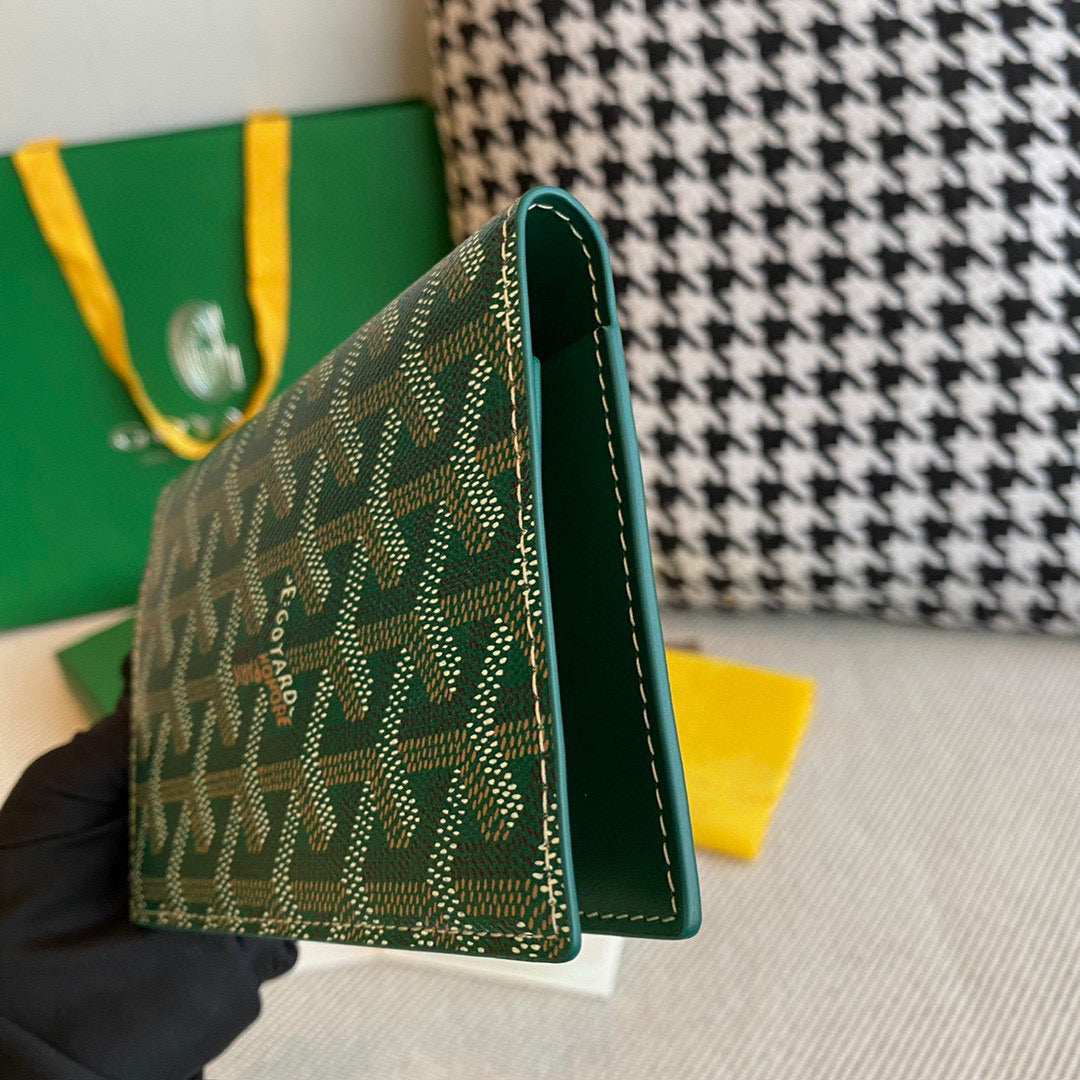 GOYA GRENELLE PASSPORT COVER