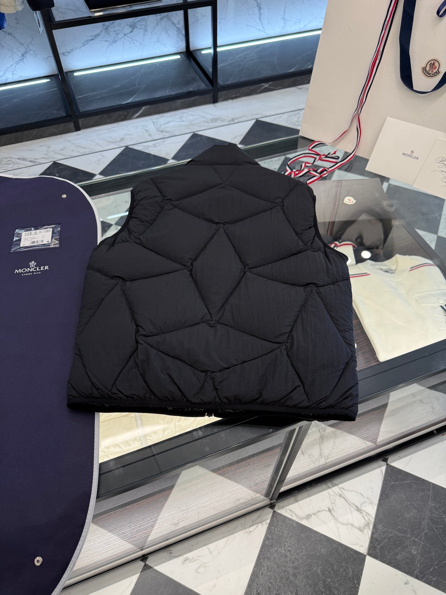 MONC VENDAVEL VEST