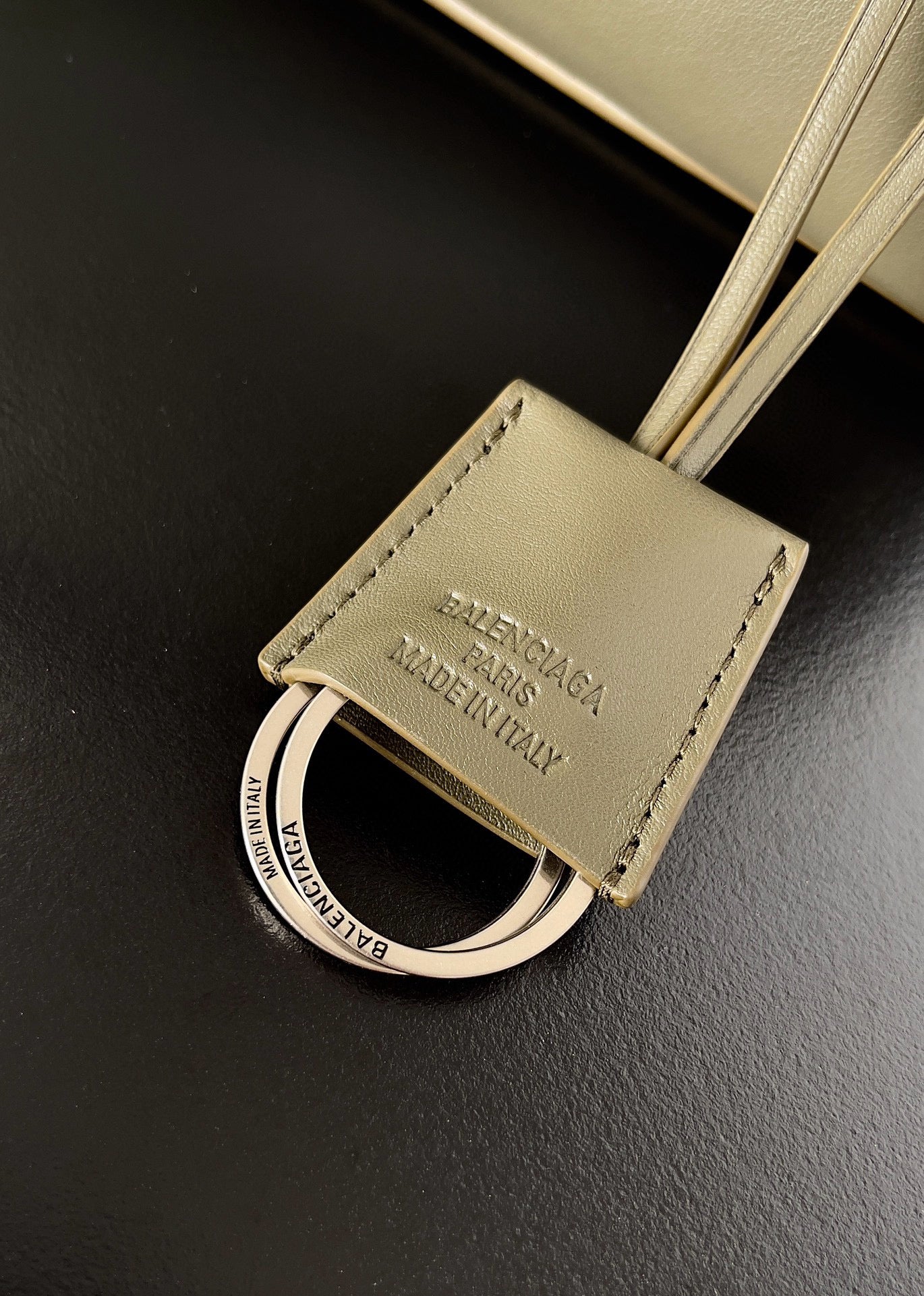 BAL MEDIUM RODEO BAG