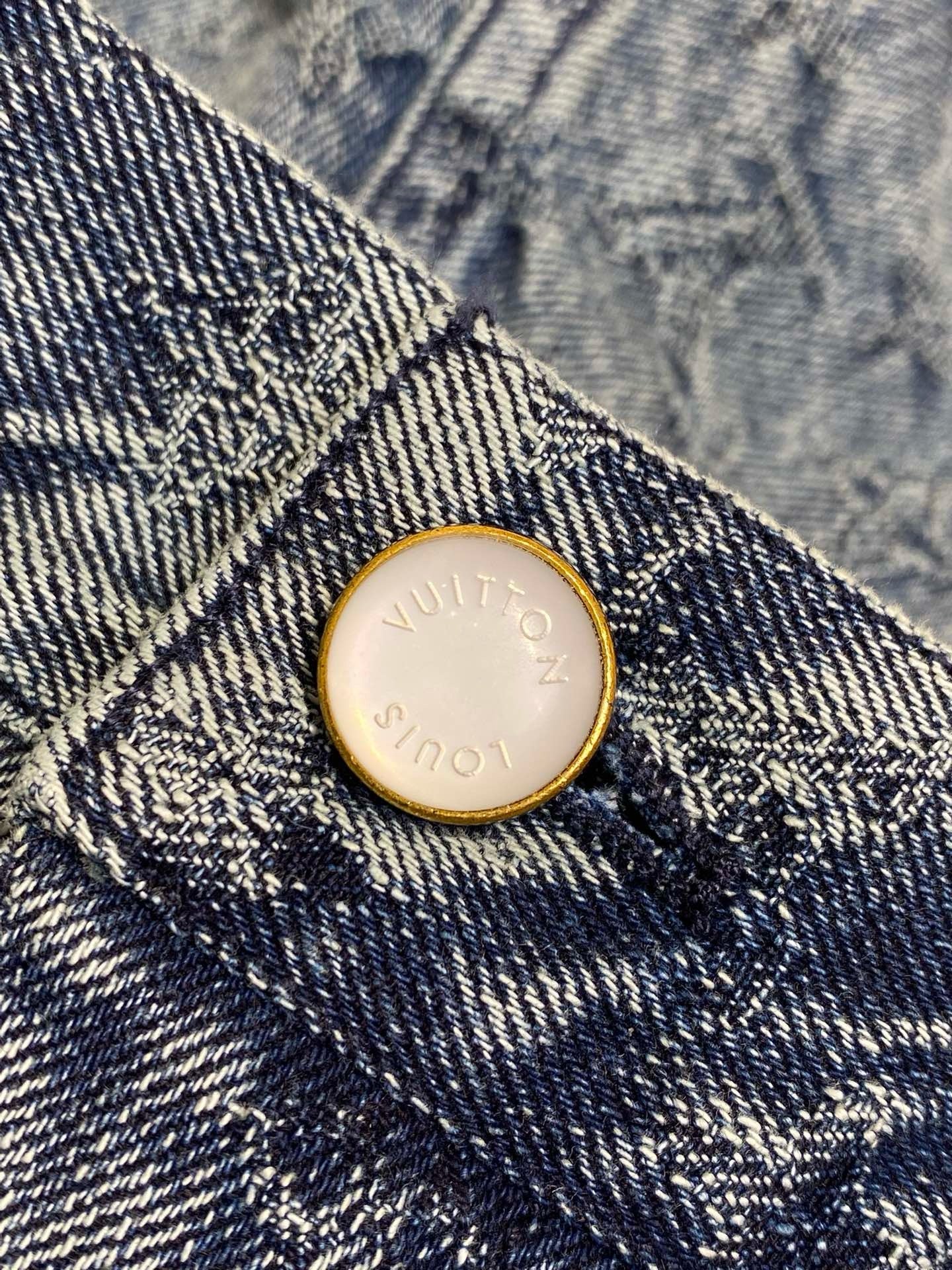 LOU DENIM SHIRT