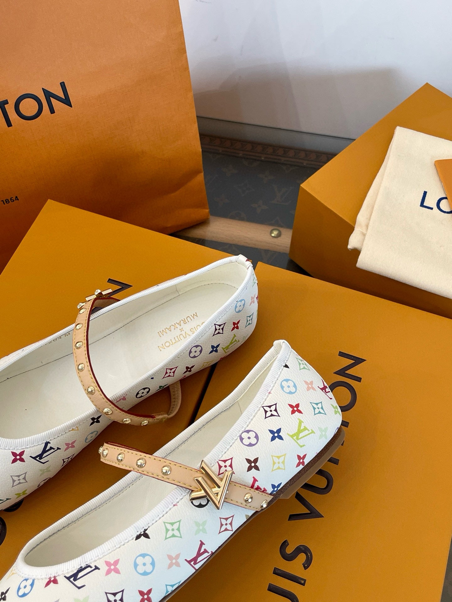 LOU ROMY BALLET FLATS