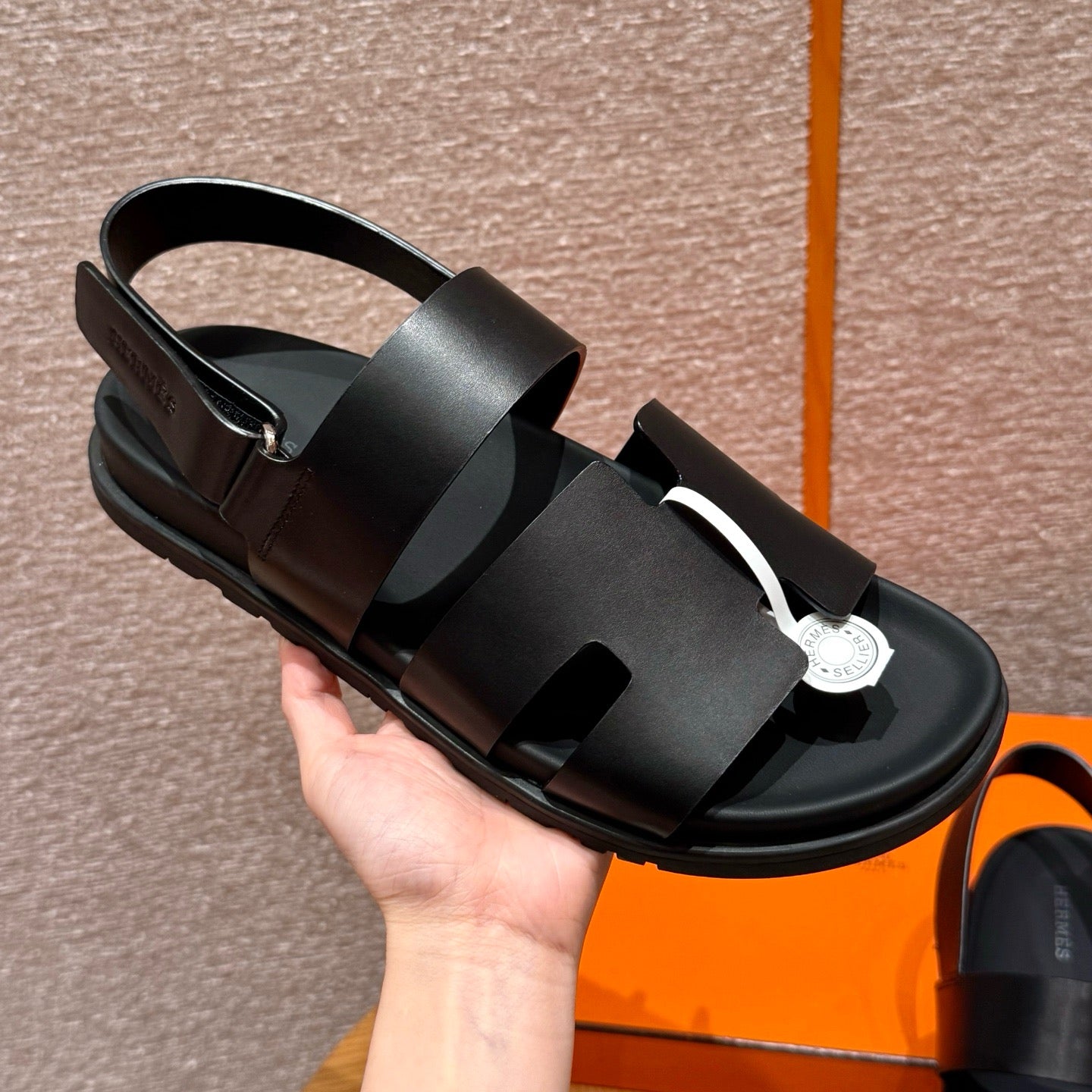 HERM GENIUS SANDALS