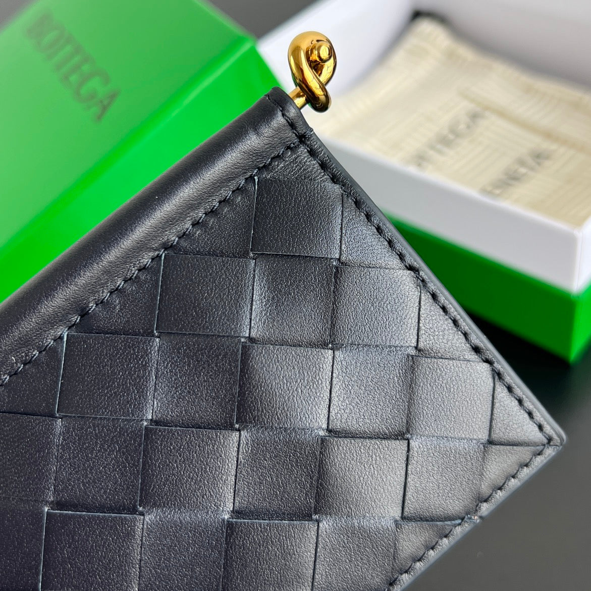 BOTT V SOLSTICE CARD CASE