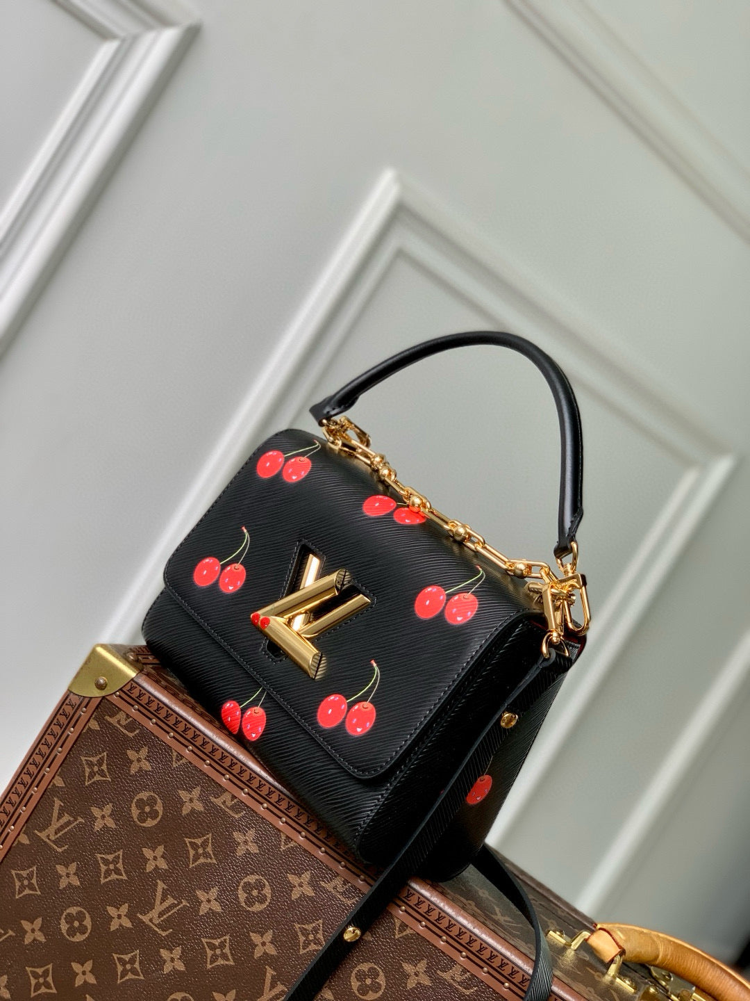 LOU x MURAKAMI TWIST PM BAG