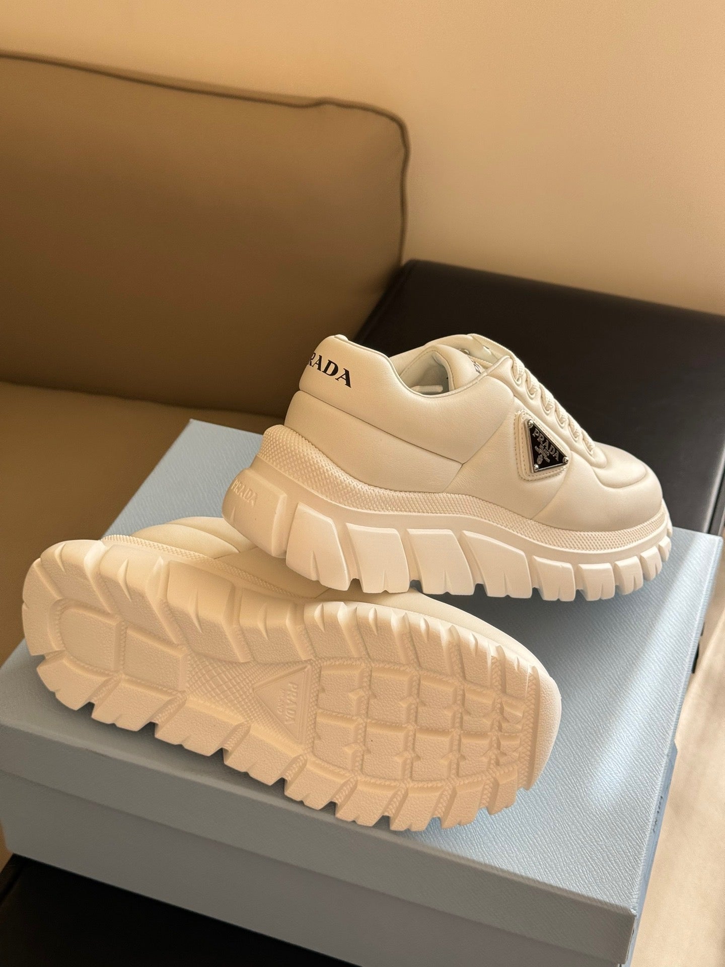 PD SNEAKERS