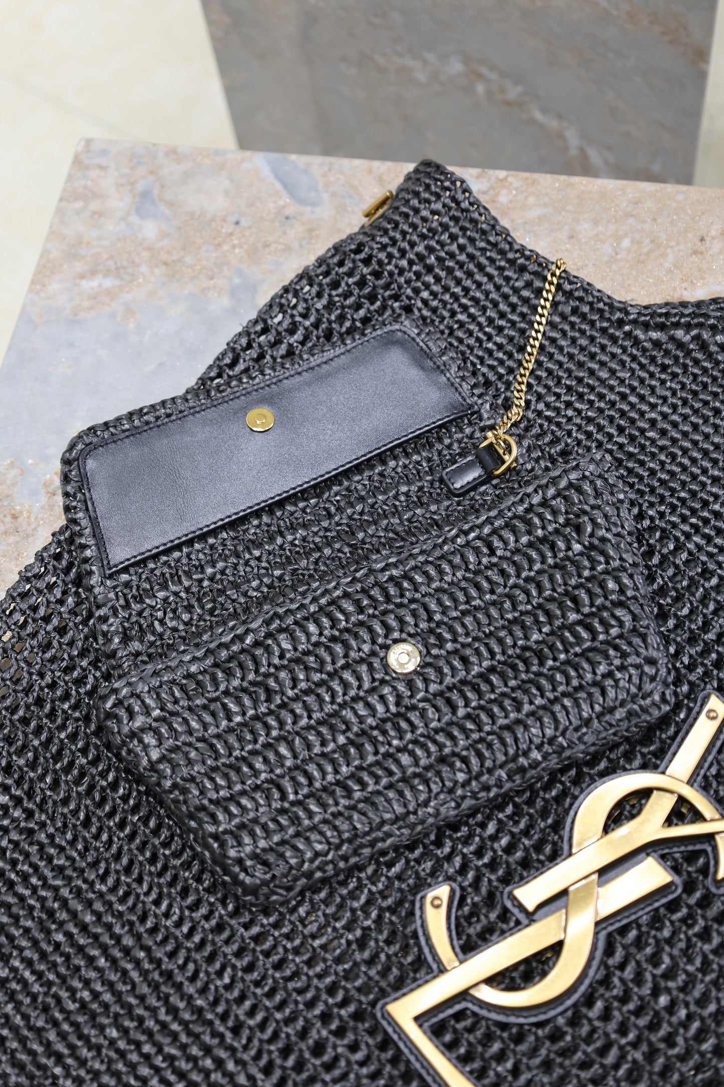 SL ICARE IN RAFFIA BAG