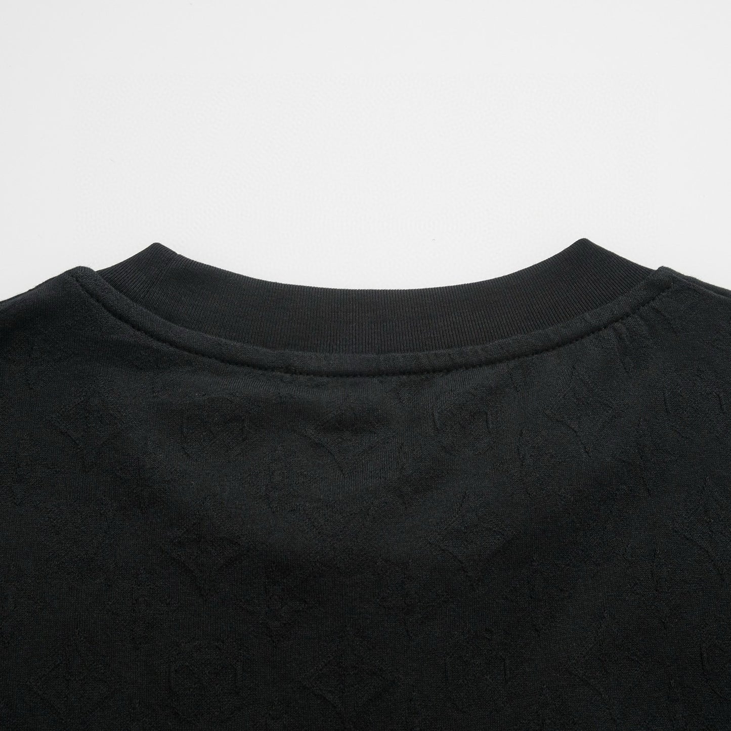 LOU T-SHIRT