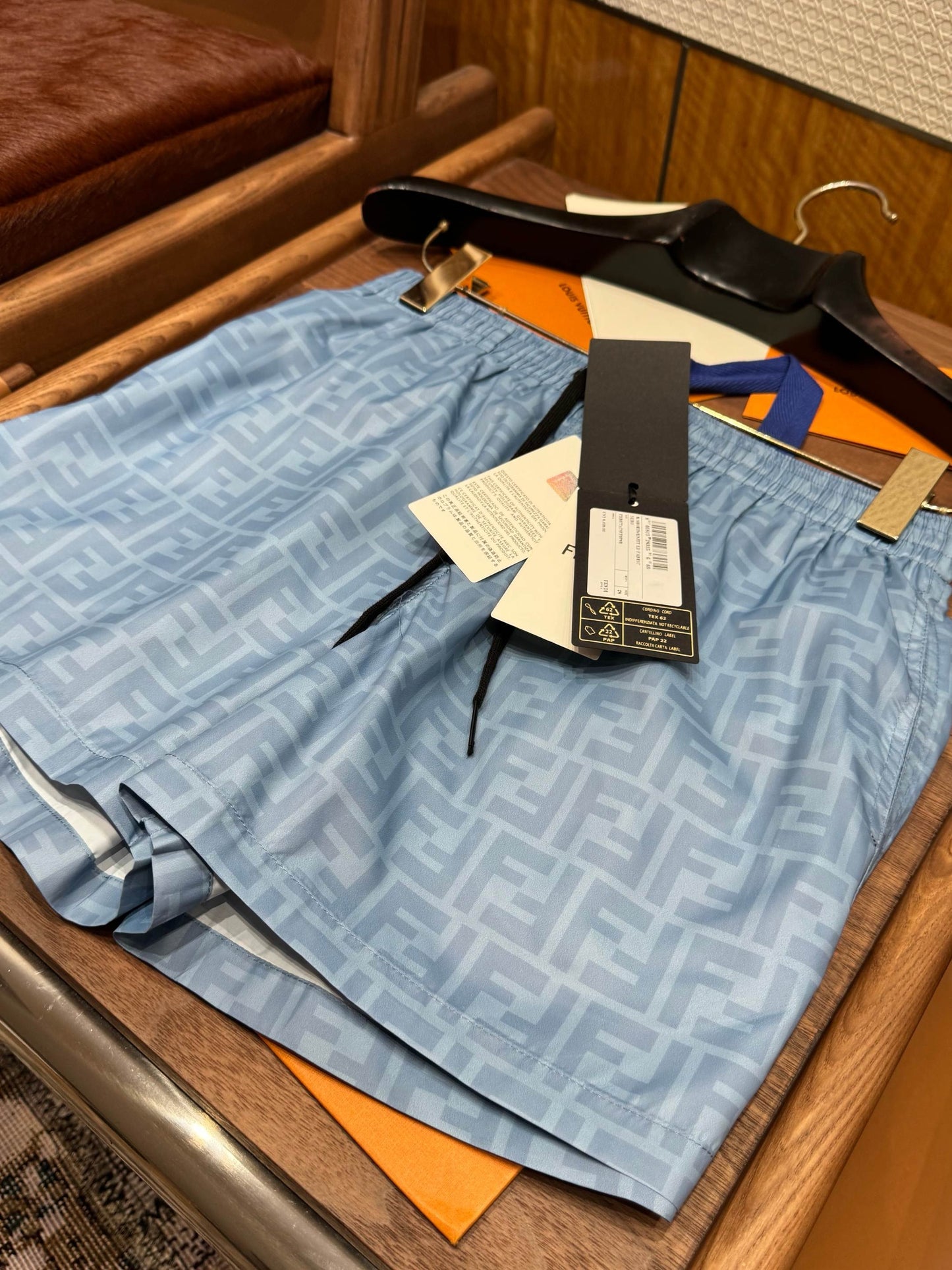 FEN SHORTS
