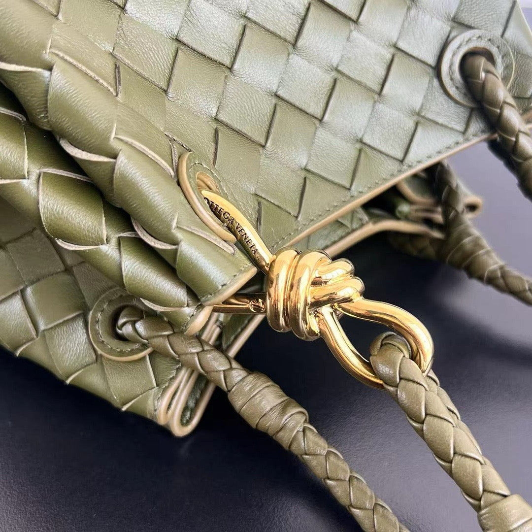 BOTT SMALL PARACHUTE CHAIN BAG