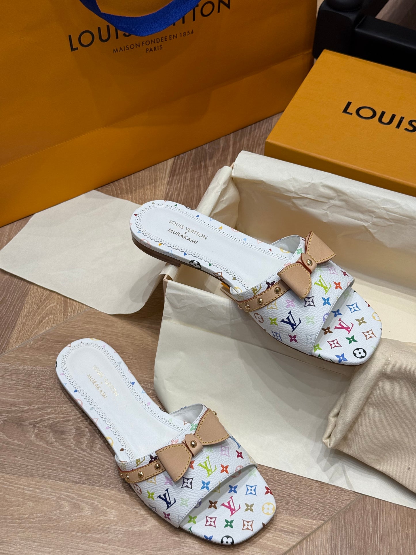 LOU MULES