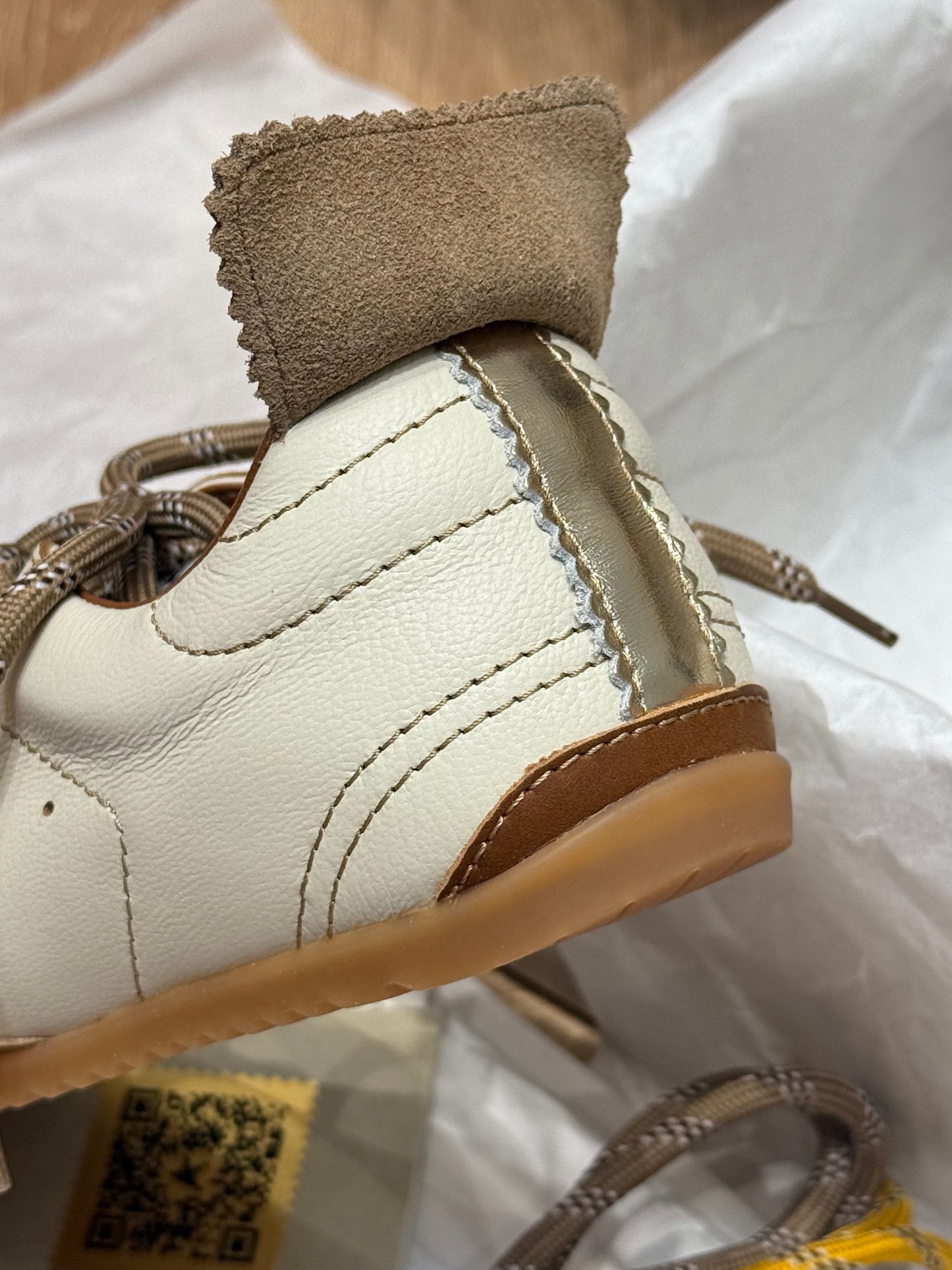 GOLDEN G TRAINERS