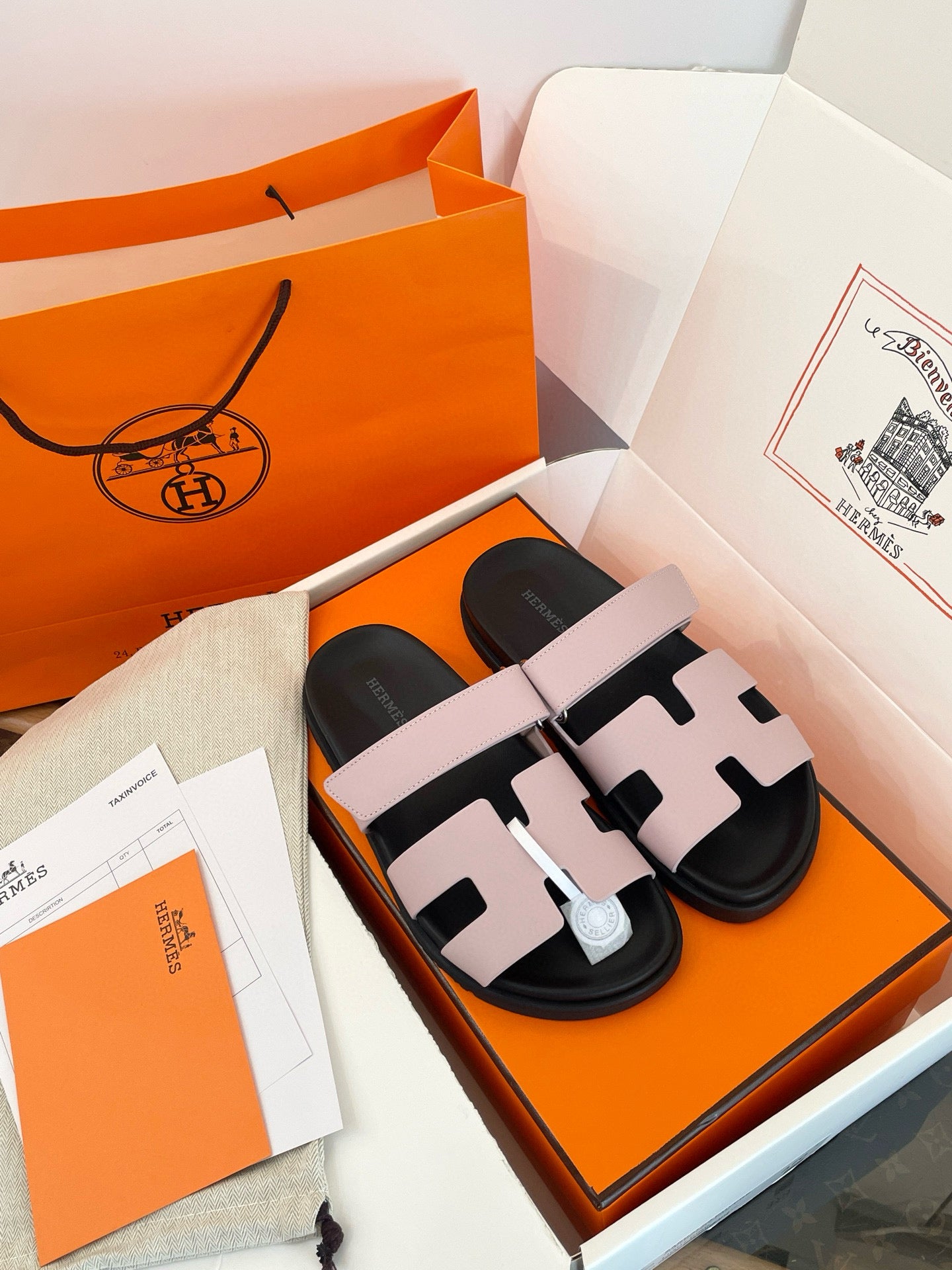 HERM CHYPRE SANDALS