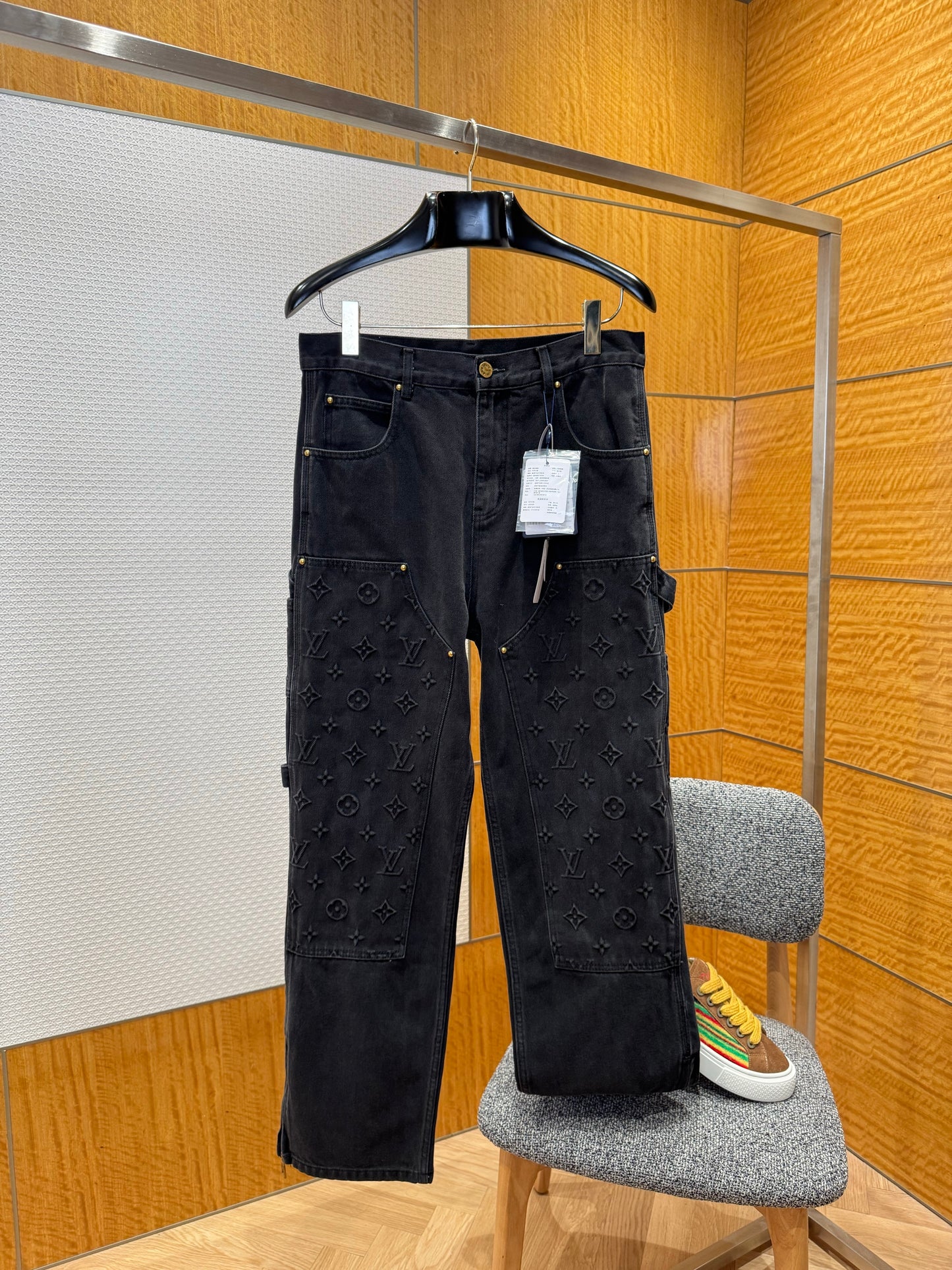 LOU JEANS