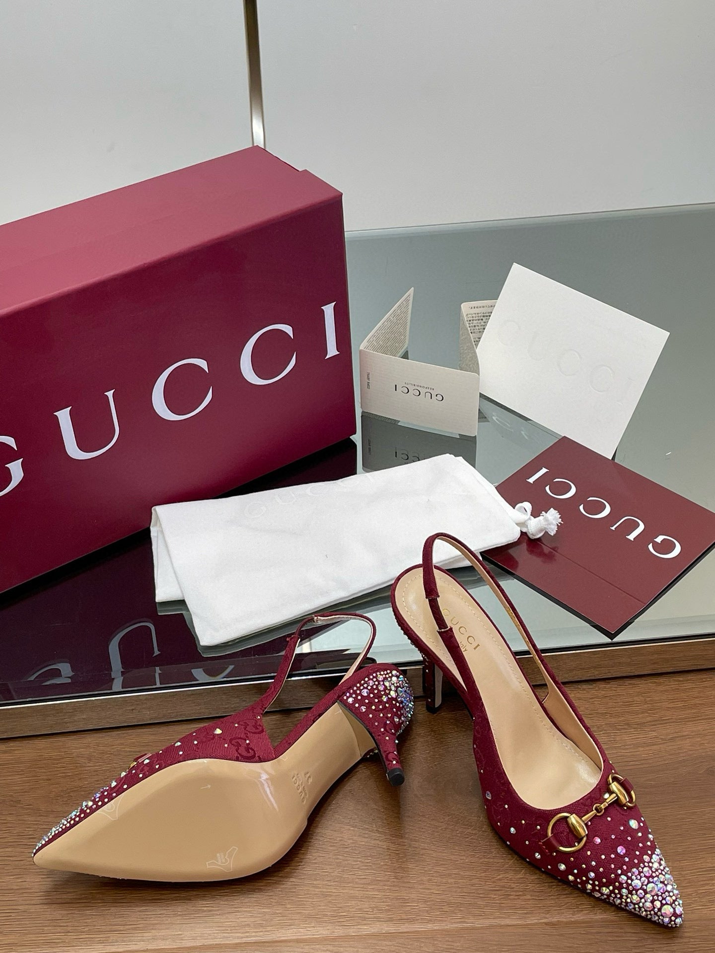 GG HEELS
