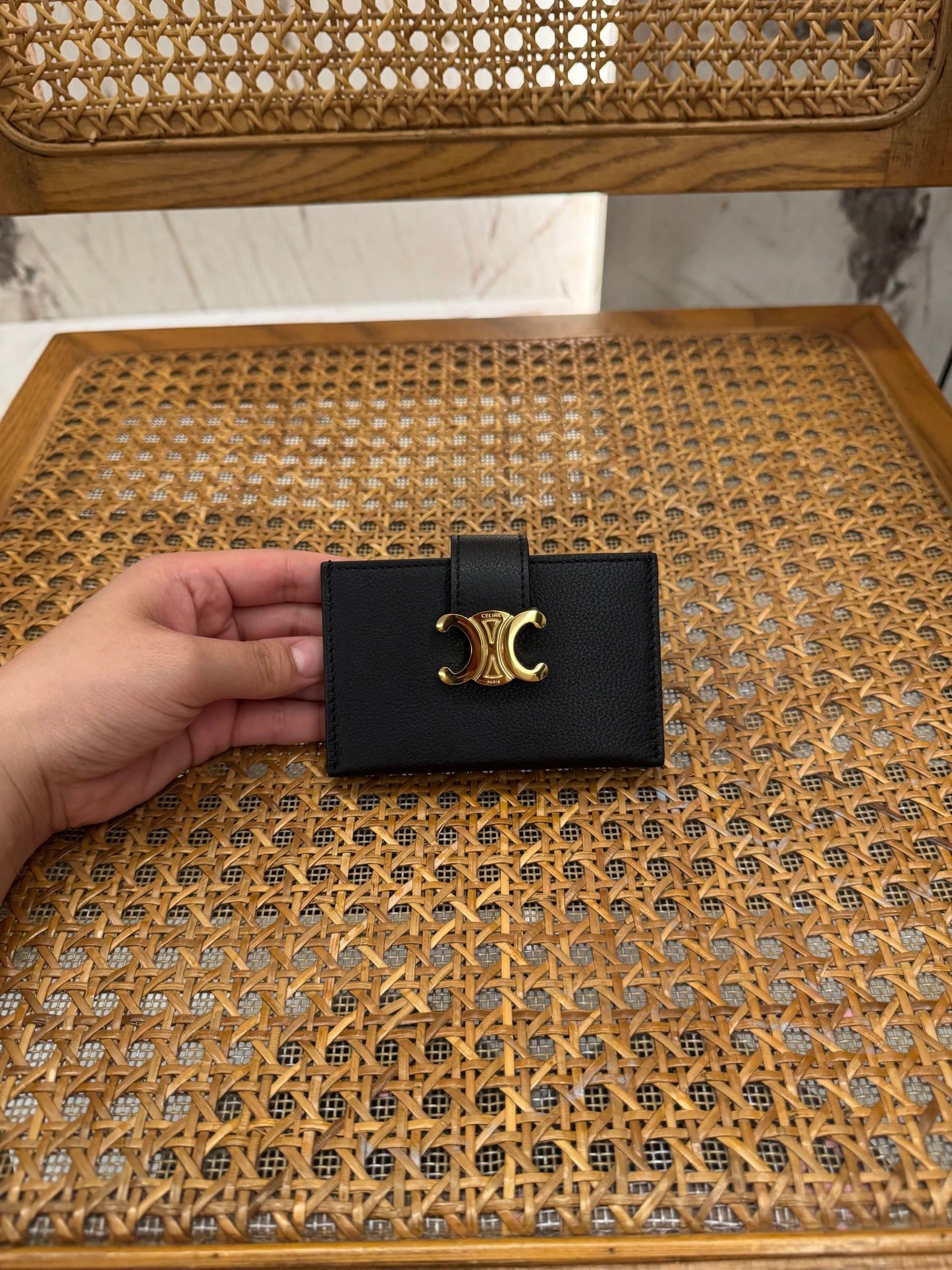 CEL ACCORDEON CARD HOLDER