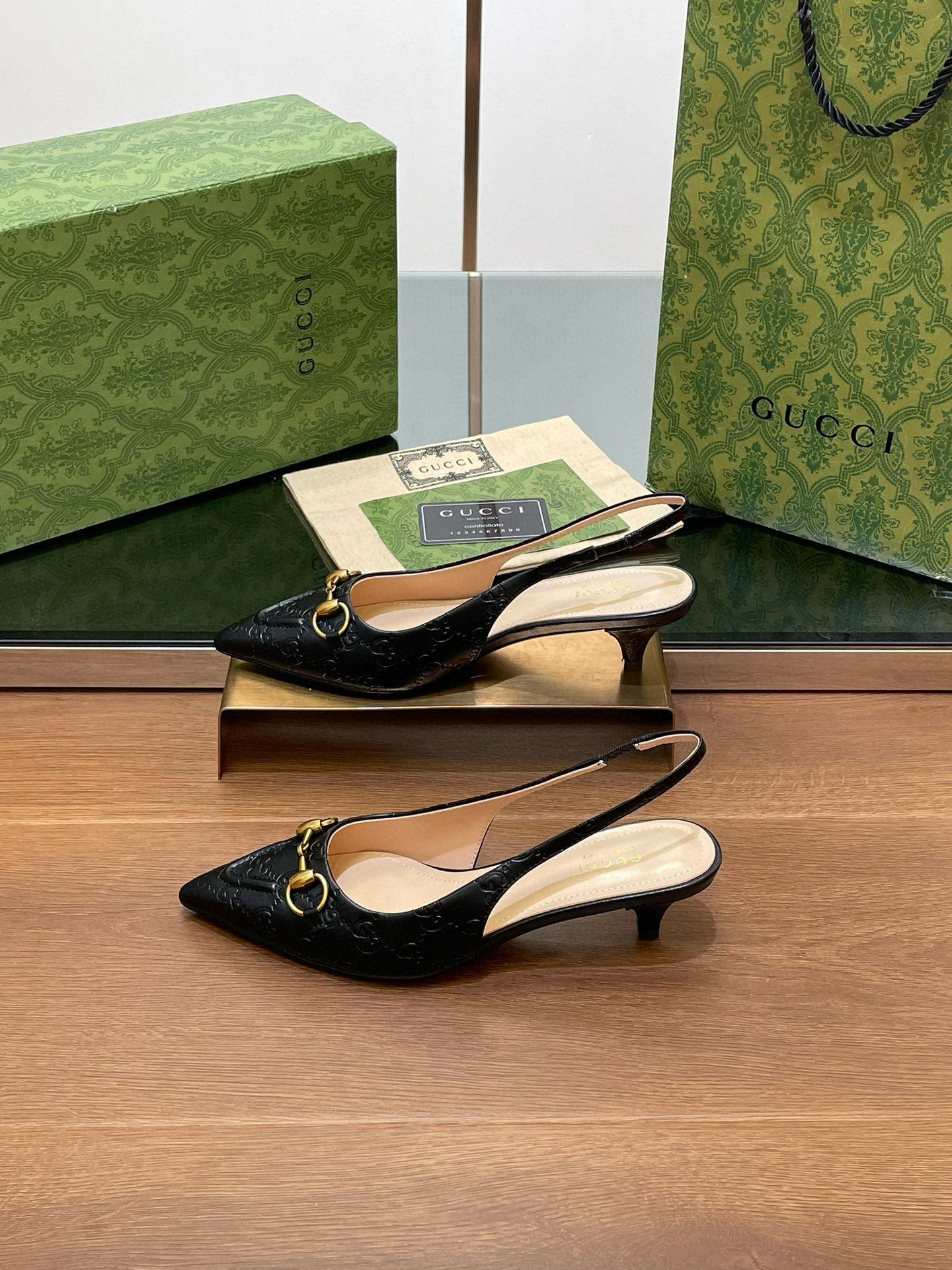 GG HEELS