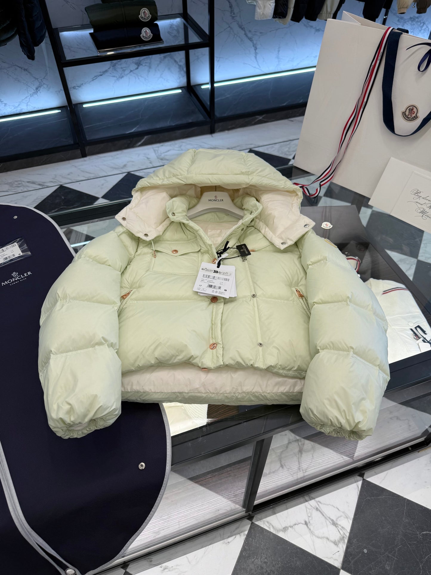 MONC EREA JACKET
