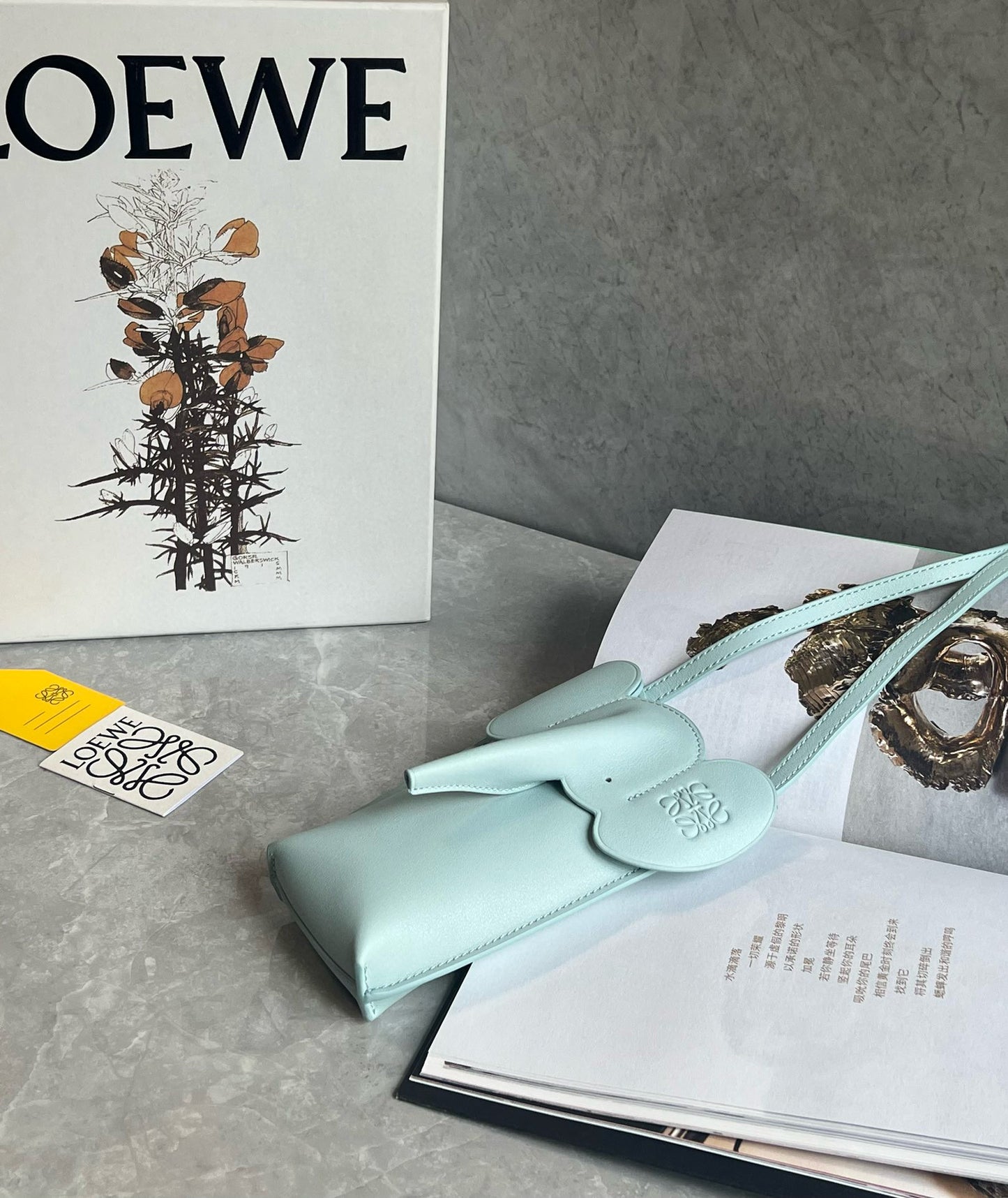 LOEW ELEPHANT POCKET BAG